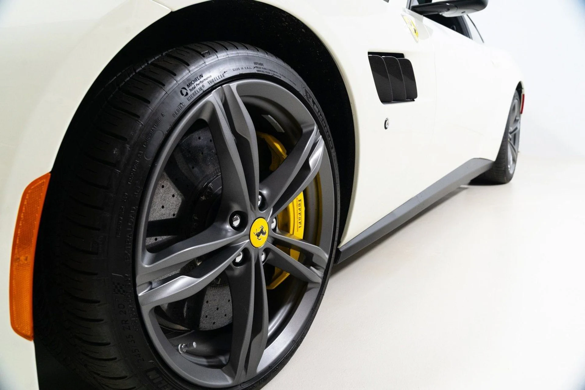 mph034_3014165573_207ef99be57f4379a6f272fec1c4088f_90e600ee51