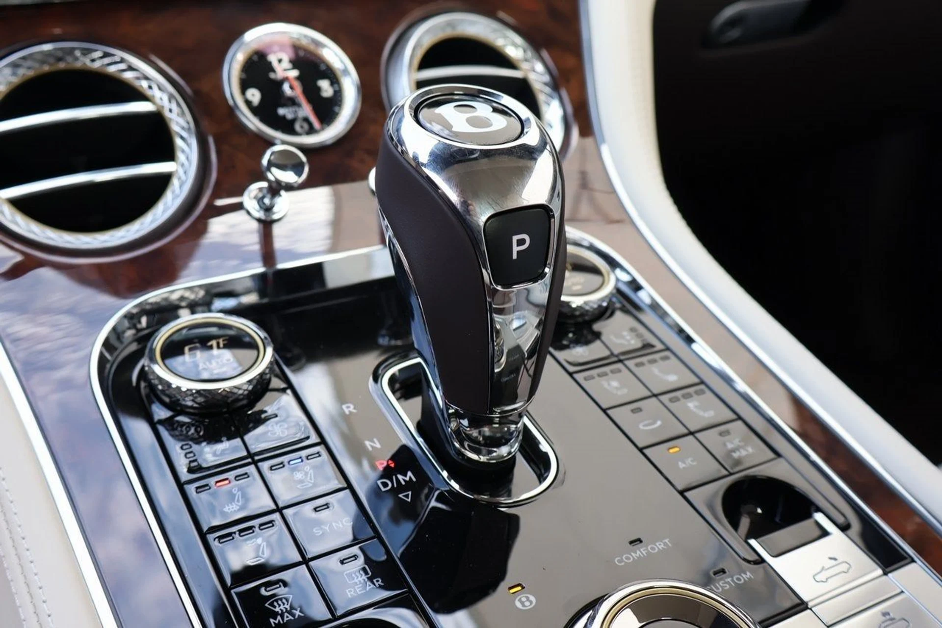 mph034_3024153032_35_3f3c38d246