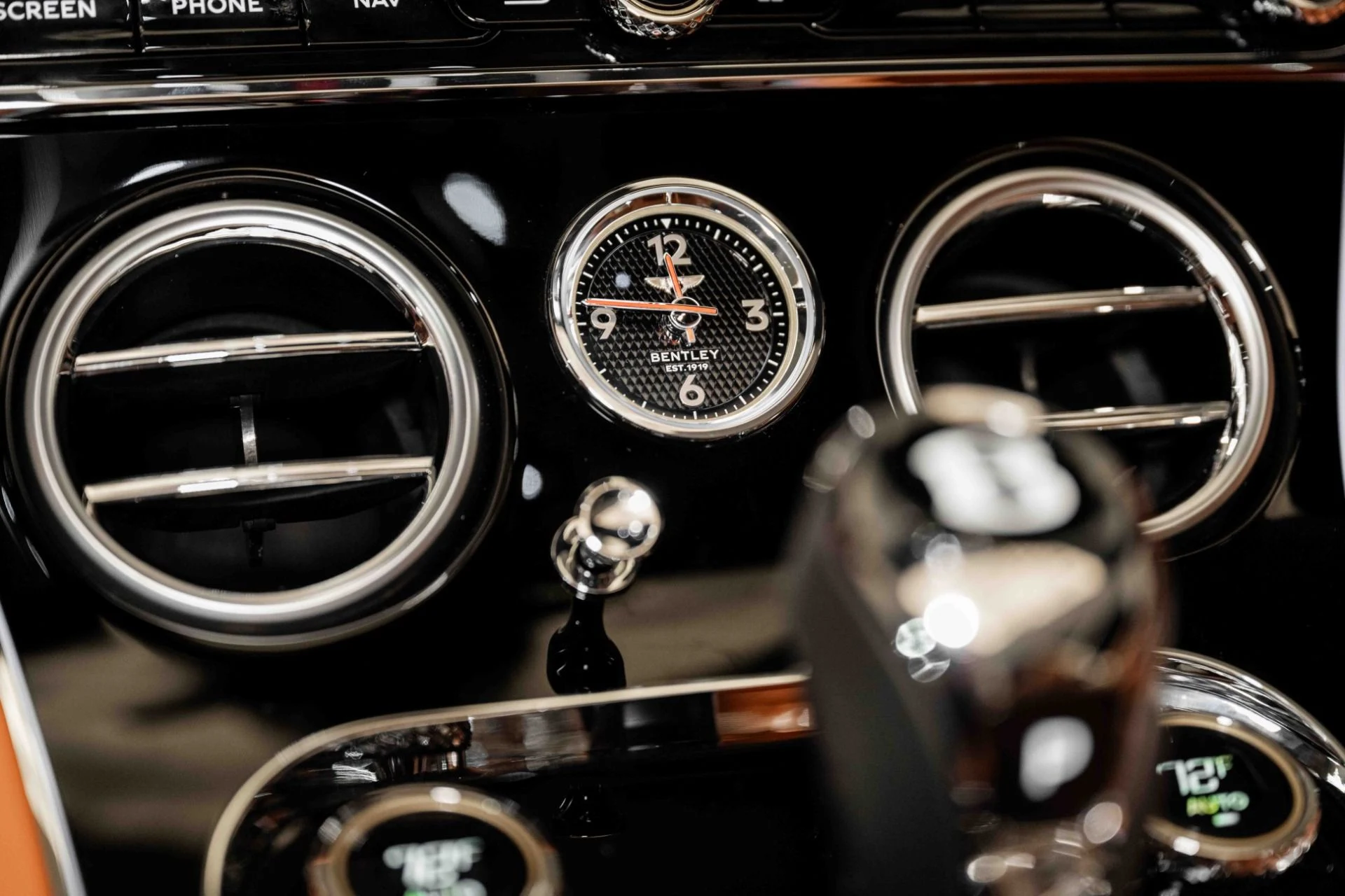 mph034_3025075329_New_2024_Bentley_Continental_GTC_Edition_8_1725205146_ad2c251f79