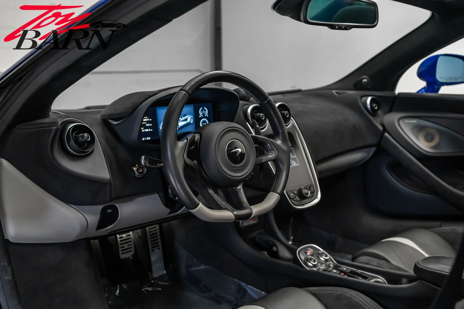 mph034_3038076527_2e21874efa90a1f7eace889620ee2638x_3d90453506