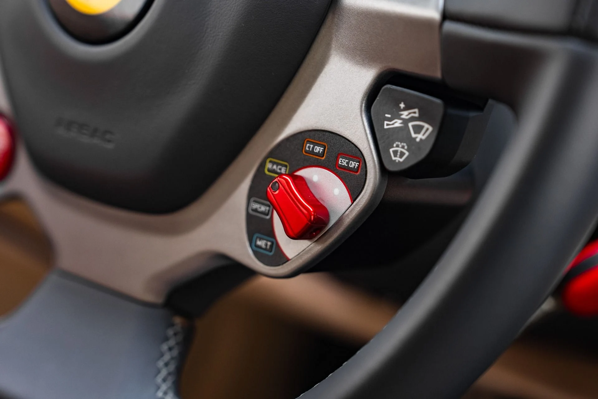 mph034_3041273699_Used_2016_Ferrari_F12berlinetta_1767213542_a00769438f