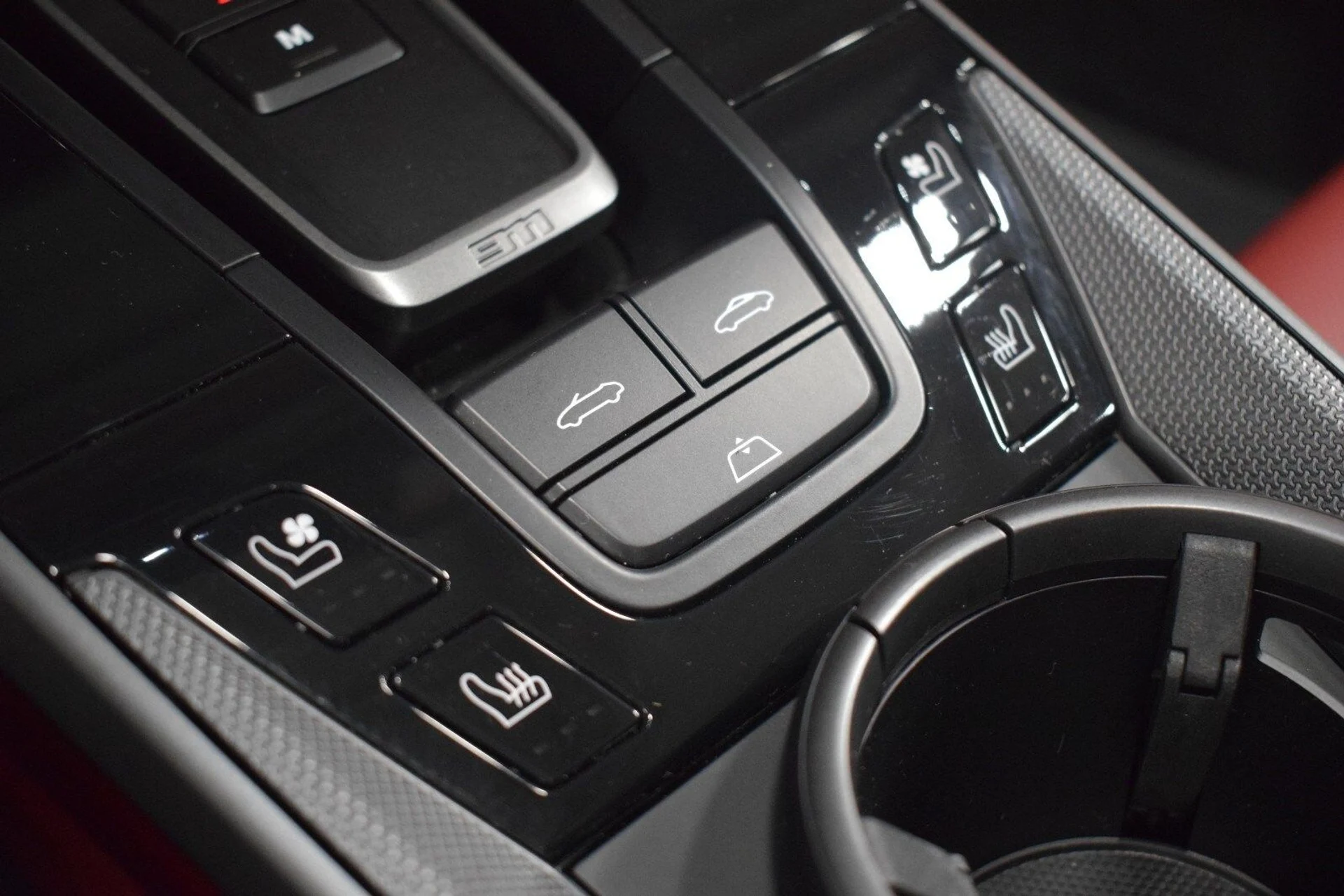 mph034_3052330832_98662e599d7cedde0ec671dc11560ec9x_3967e101b4