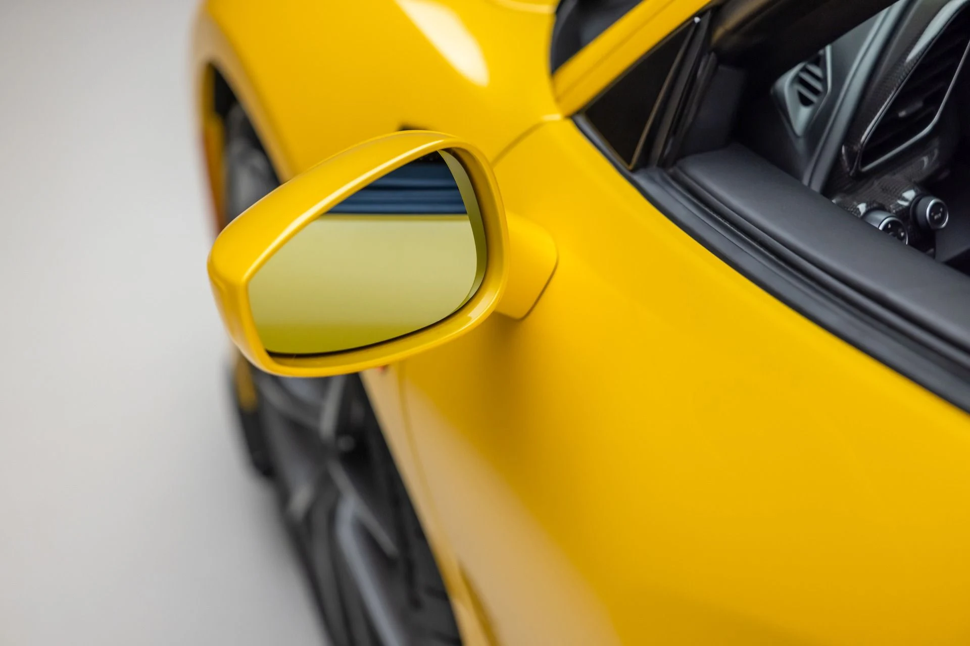 mph034_3075403192_13163_p35_l_213d5d25a4