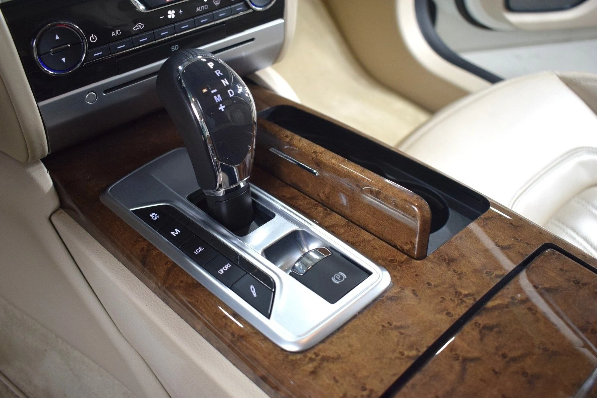 mph034_3087424957_a10664d2d568b0393ad592ab88308fc0x_f4cd5f3546