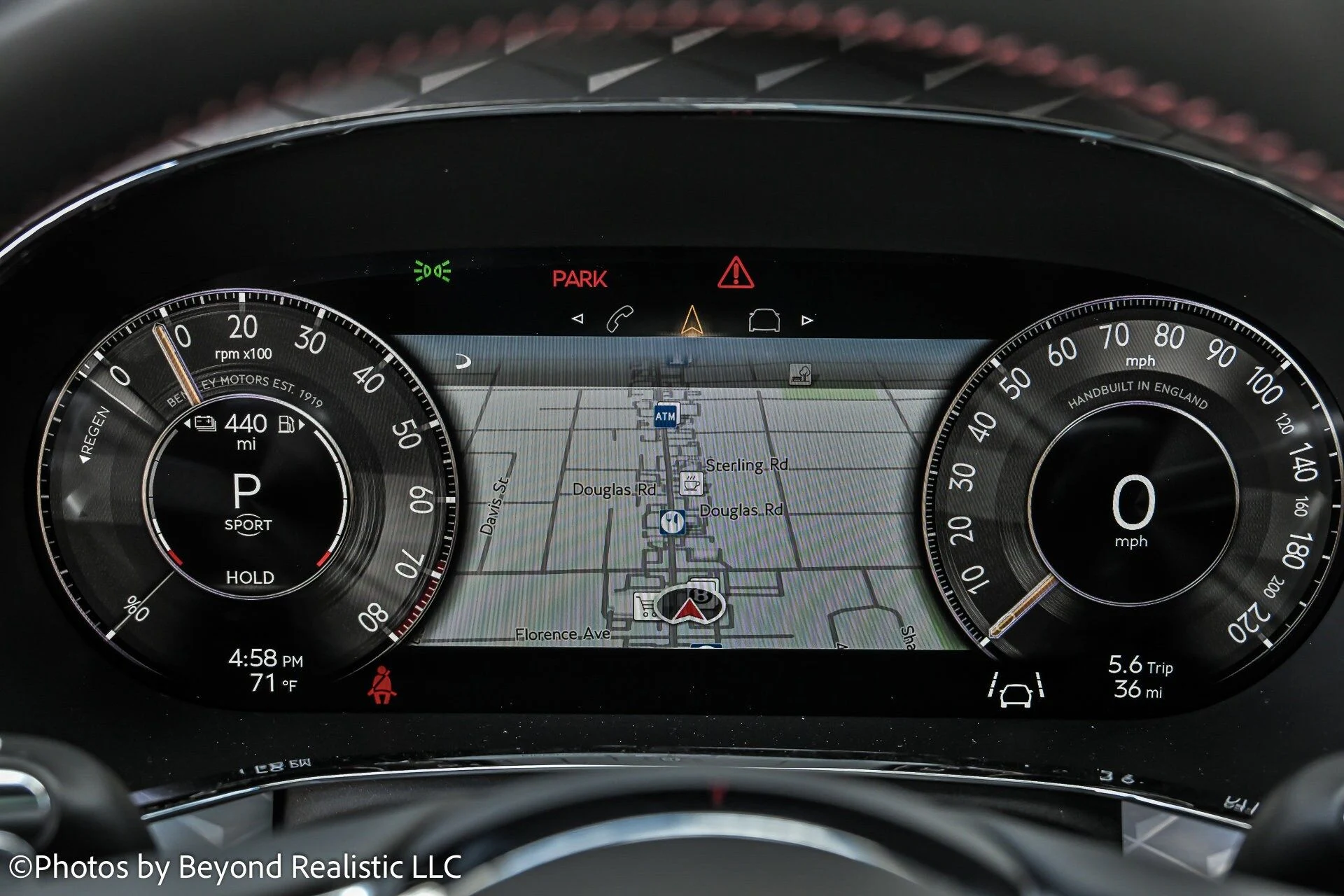 mph034_3087610411_0314438a25c4e7d31aef2999db11e4b1x_9f364fc542