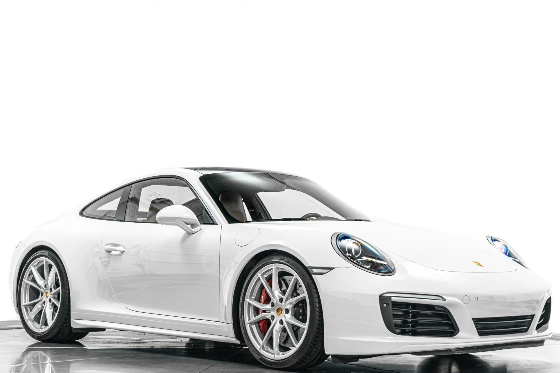 mph034_3089038260_Used_2019_Porsche_911_Carrera_4_S_Sport_Package_Two_Tone_Interior_1782227287_964d77c4ae