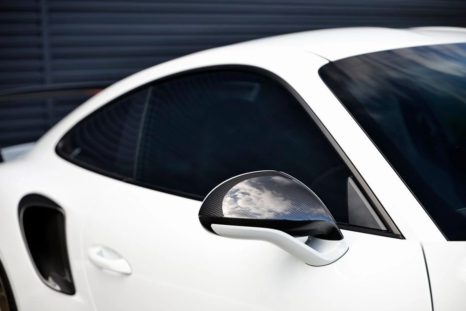 mph034_3090975055_e54b886354704af9b81d694ed5c91f12_5bcd6baf56