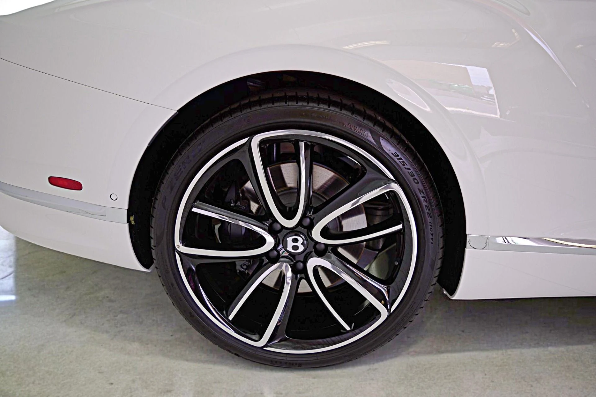 mph034_3093486944_Used_2024_Bentley_Continental_GT_Edition_8_LEASE_OPTIONS_AVAILABLE_44ed16c9f4