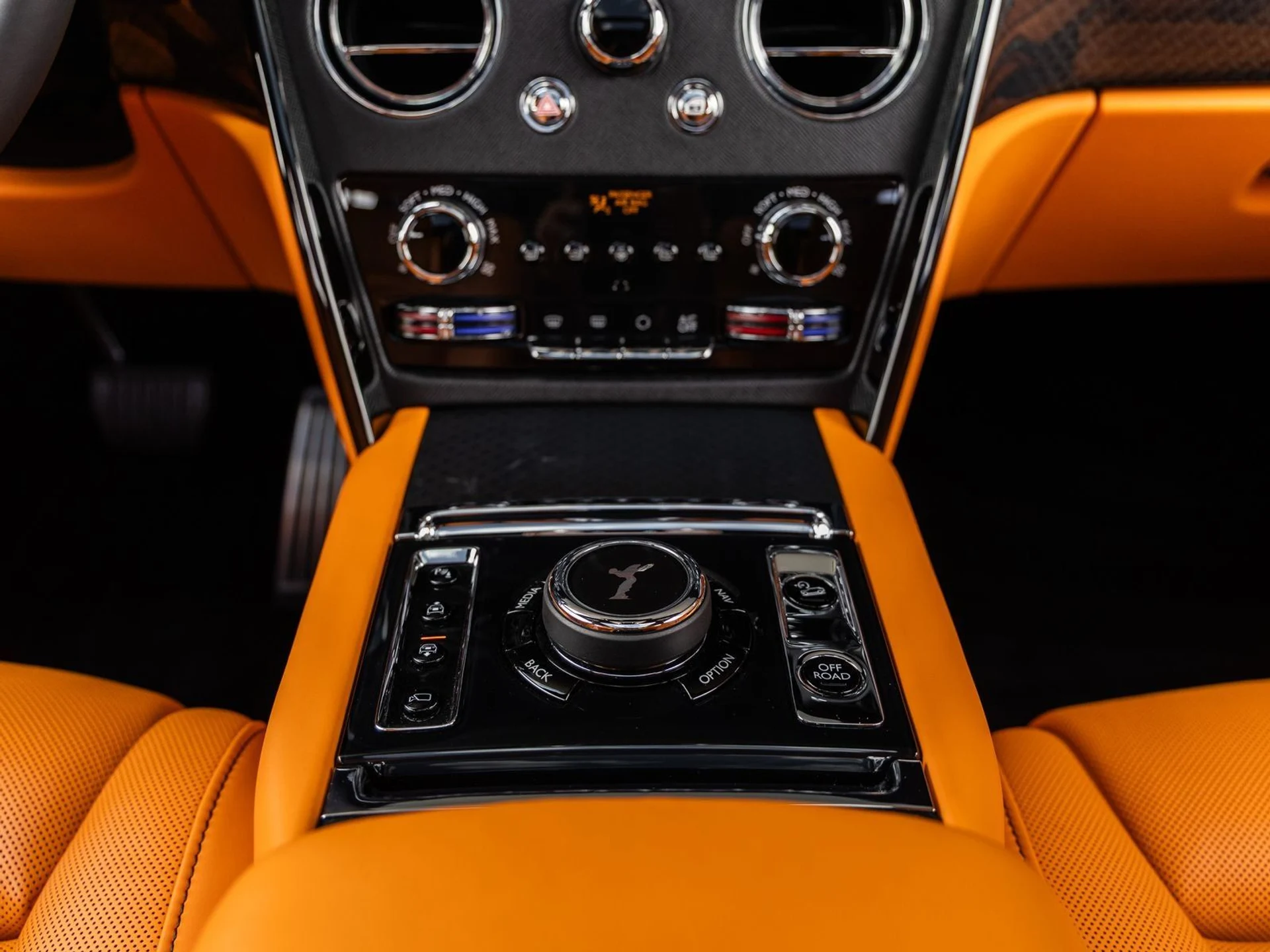 mph034_3096525650_35_20bed3858d