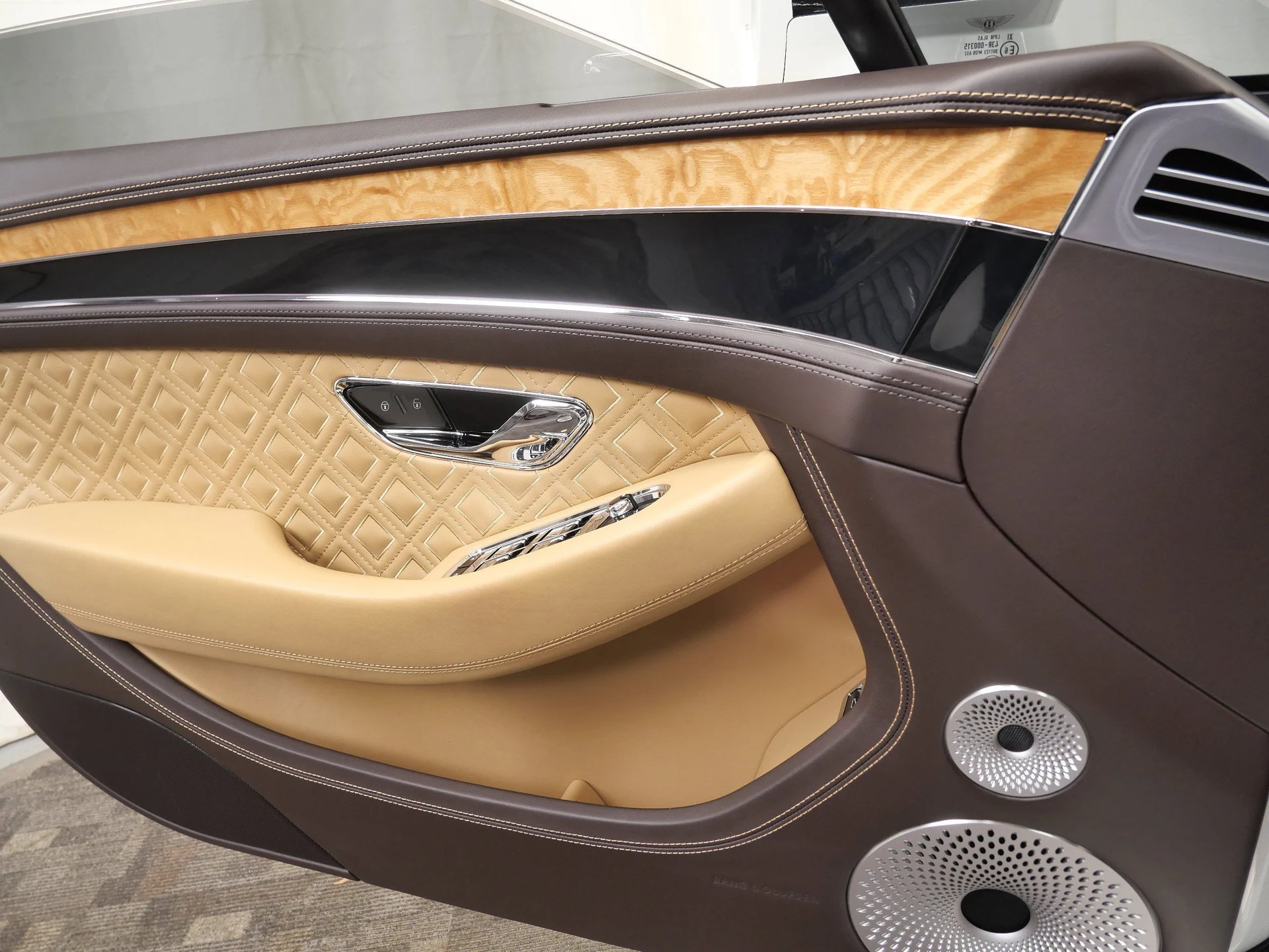 mph034_3102126842_83a9a66f051b4e4257888e92fda893f7_58271c5c58