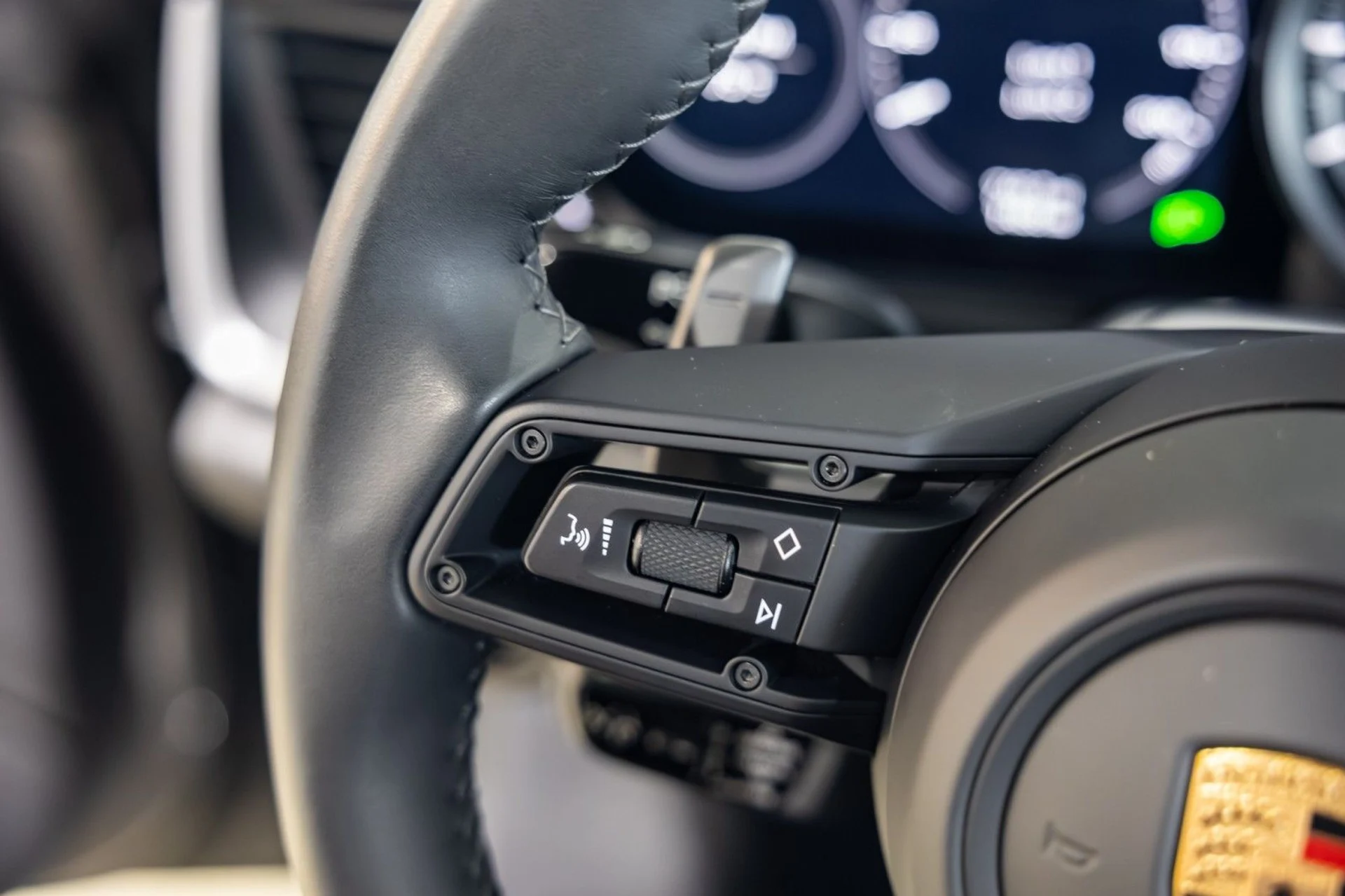 mph034_3106367357_Jw_14c75f8969