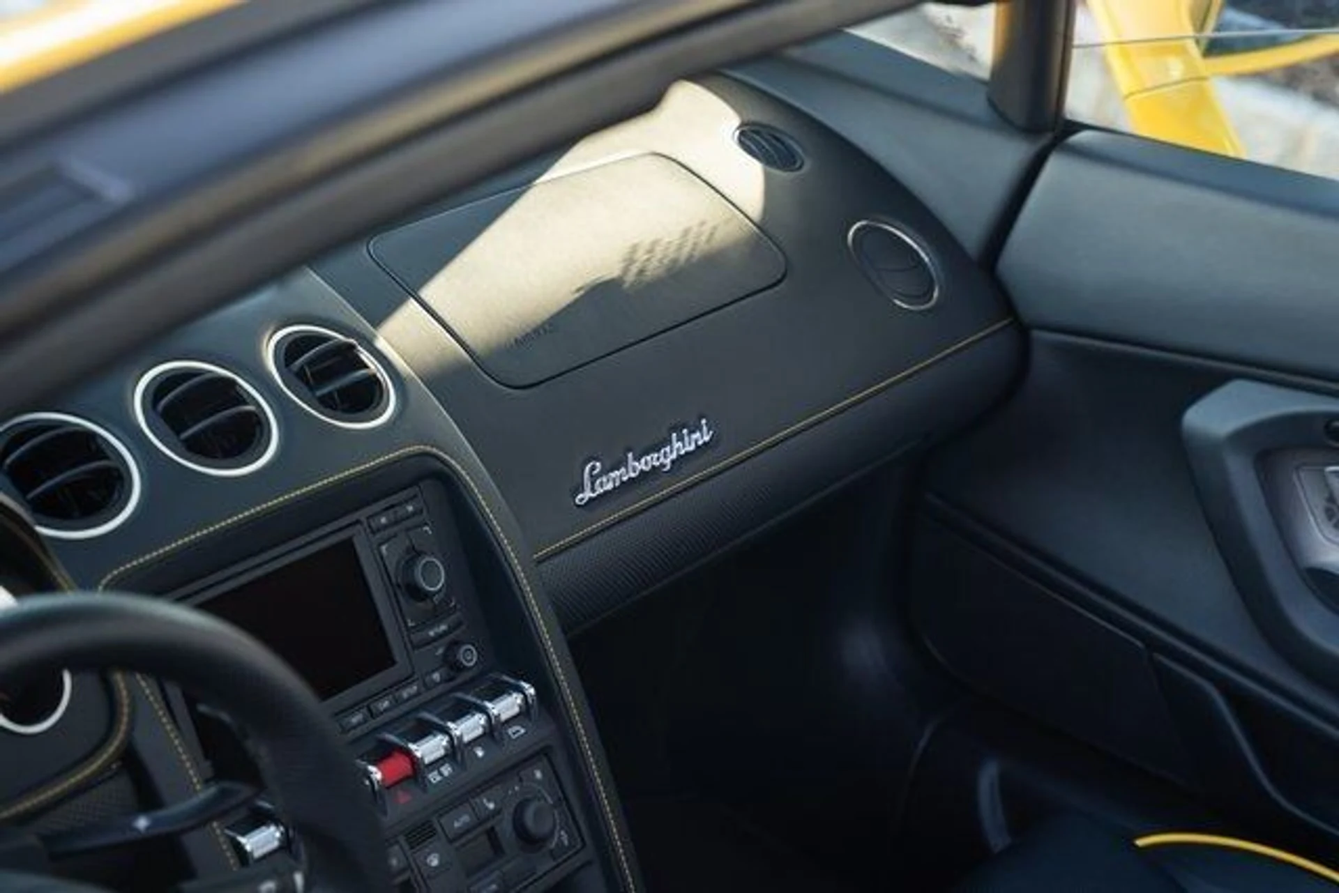 mph034_3108915374_11d7563132535d412a33546083ee1425_002f7fd194