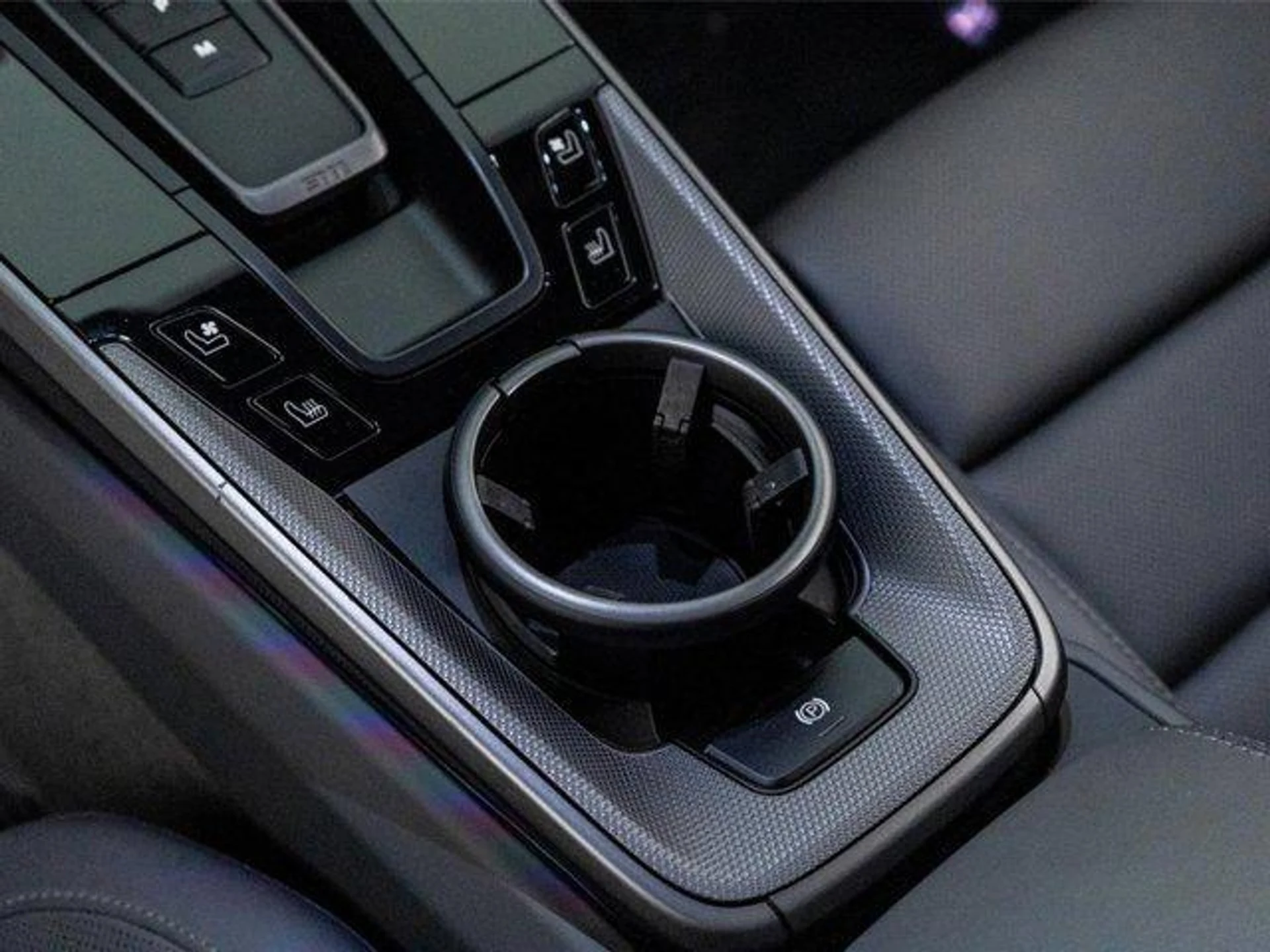 mph034_3117165867_phjn_Xpjl_L2_Av9313mmxz_R9_PXCOI_65f7fe83fd