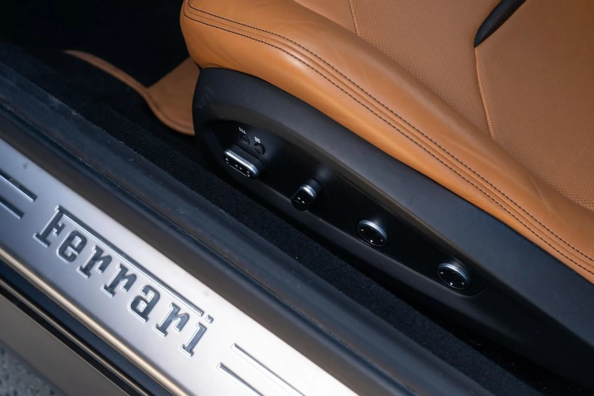 mph034_3117263668_49d331ec7a1f4ddd915f659102933989_bde36a199d