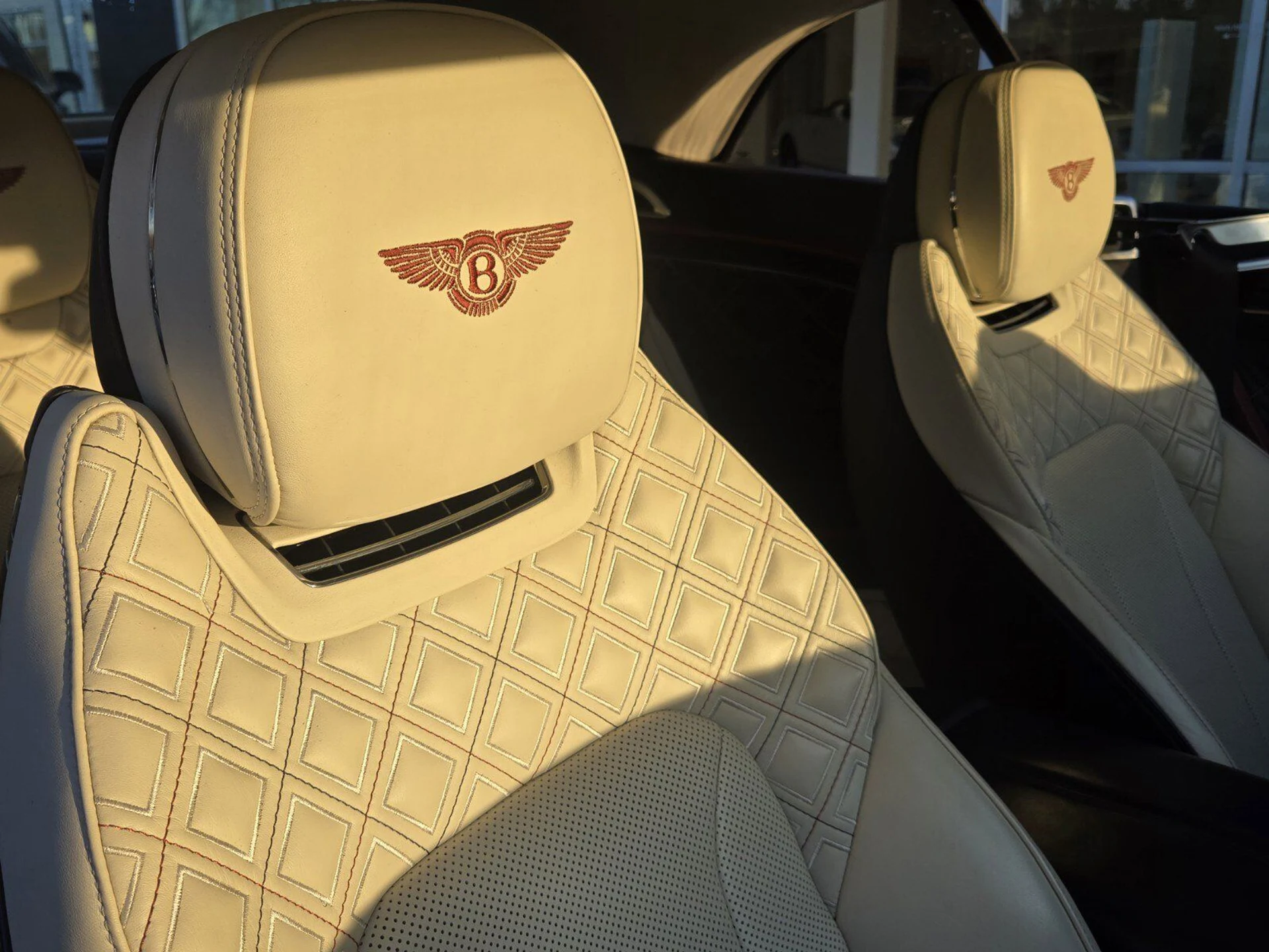 mph034_3133173598_0f3fb9d6febcc86743997659904c52d3x_11924eeb0f