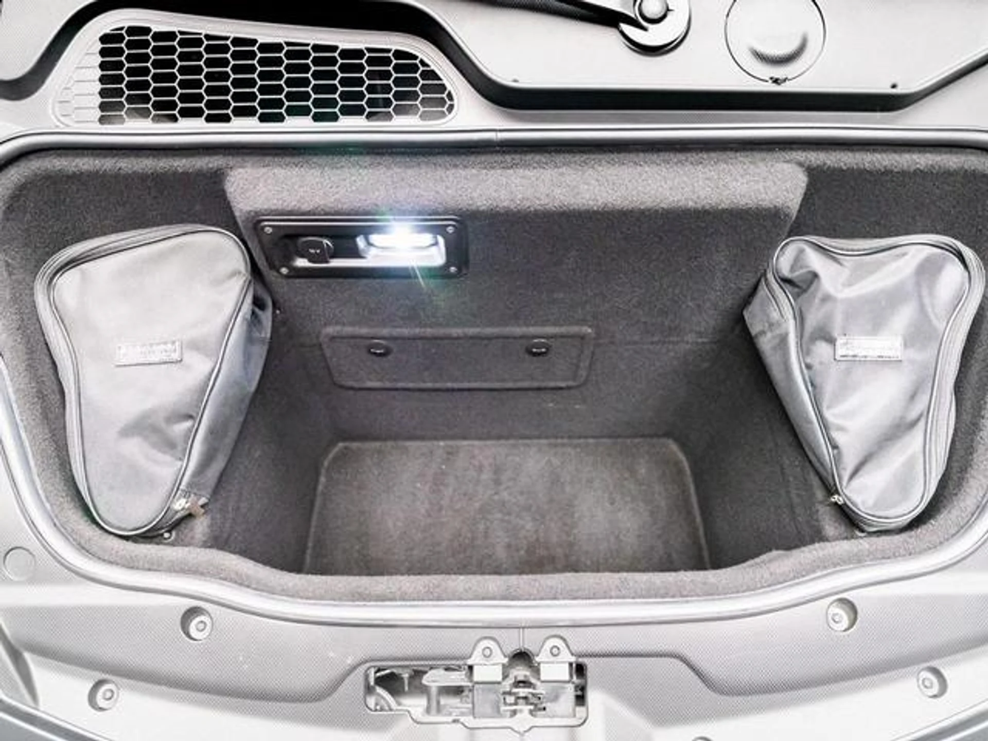 mph034_3139785191_c6_l_Qm_RK_0_Y863fc_W2_Gv_C8_A_Wjexc_9d56904dab