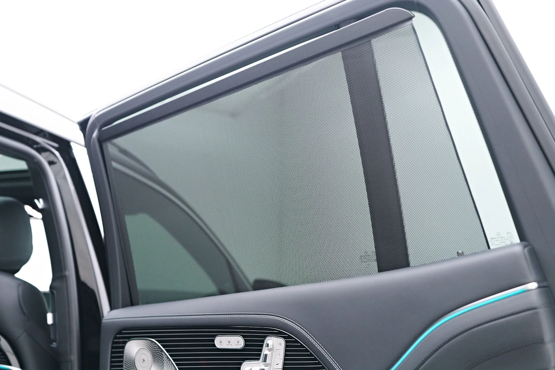 mph034_3144358876_Used_2023_Mercedes_Benz_GLS_Maybach_GLS_600_1762799282_15091dc8eb