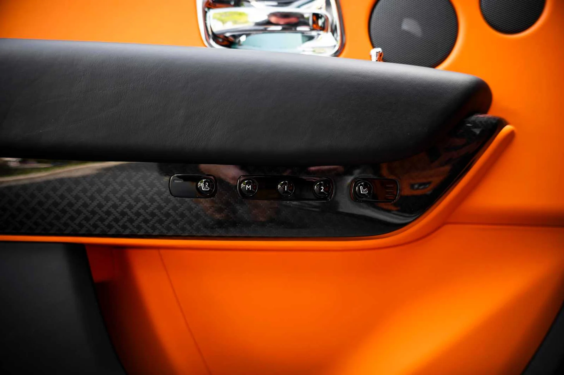 mph034_3152359708_7ac70388da2c67d5c3cd8aca2b6f2346x_195b3850df