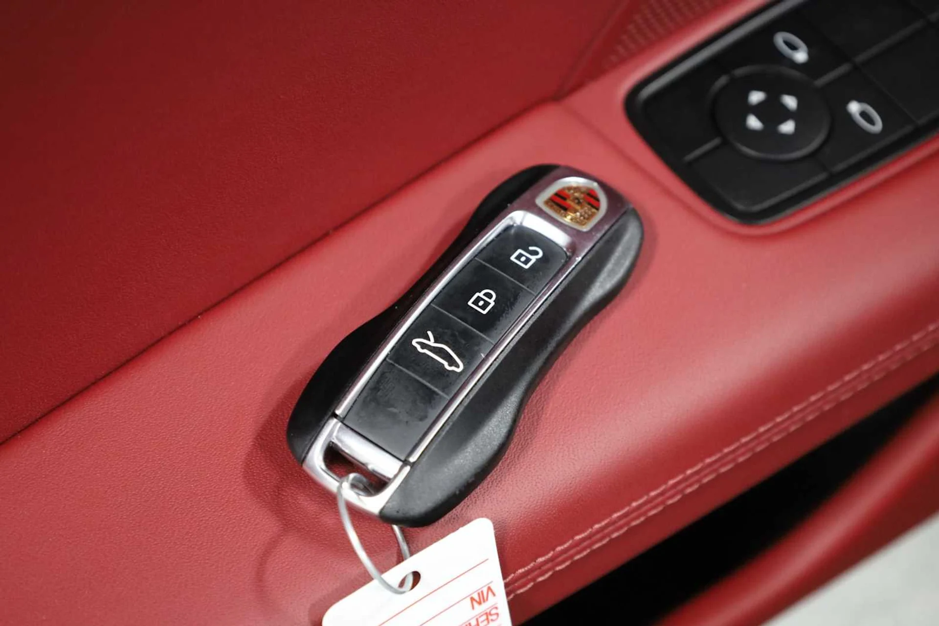 mph034_315721162_f7822968a54caa745144c7a374073c02_9832a06ff5