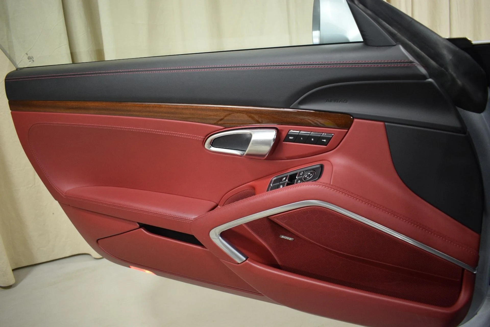 mph034_3170773510_571d13d640051dd86c060fe1df2e5ba4x_b1313c0fff