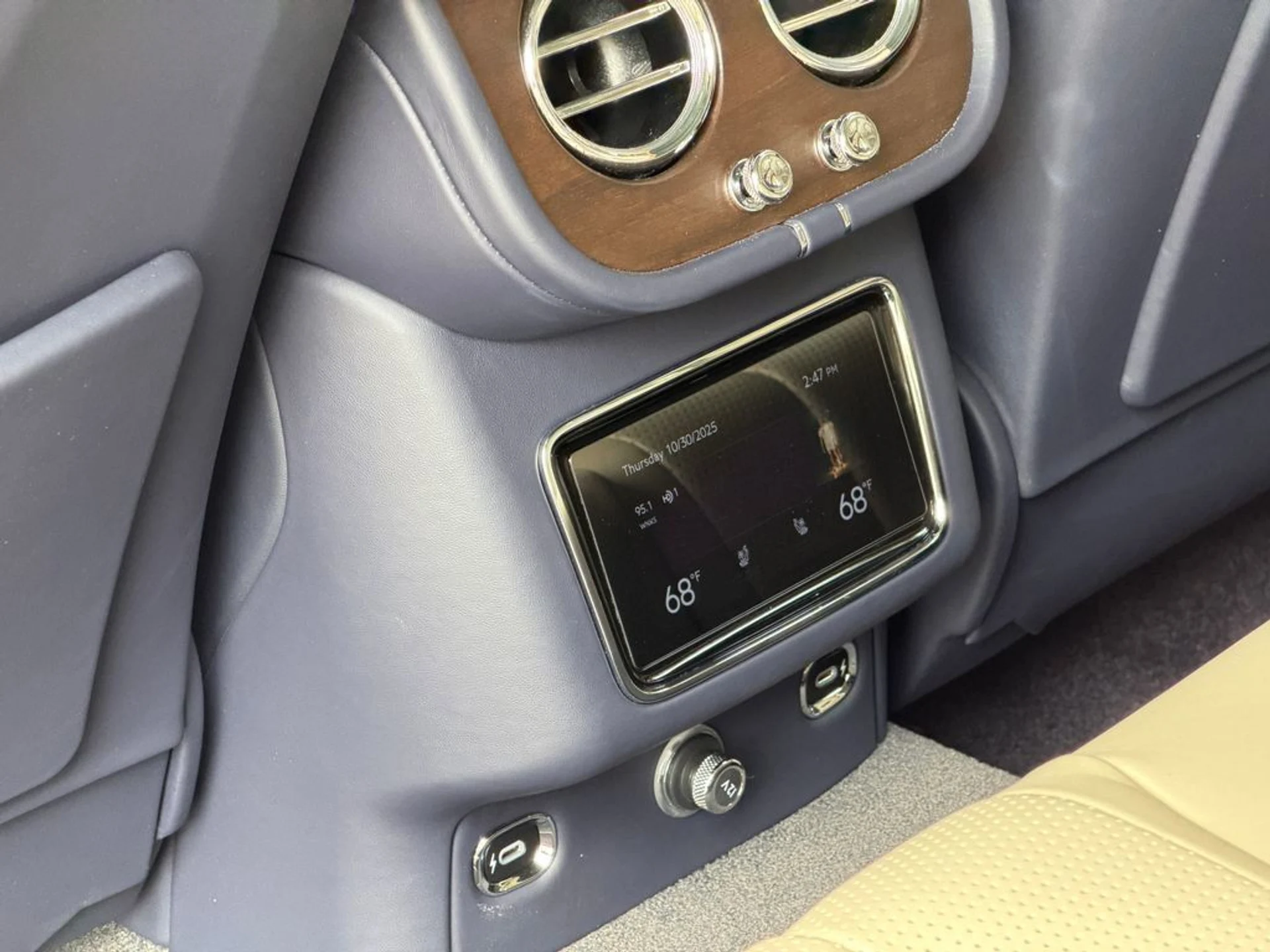 mph034_3185182364_82c3a2803aac4ac9b55062c94068bc62_776280cda3