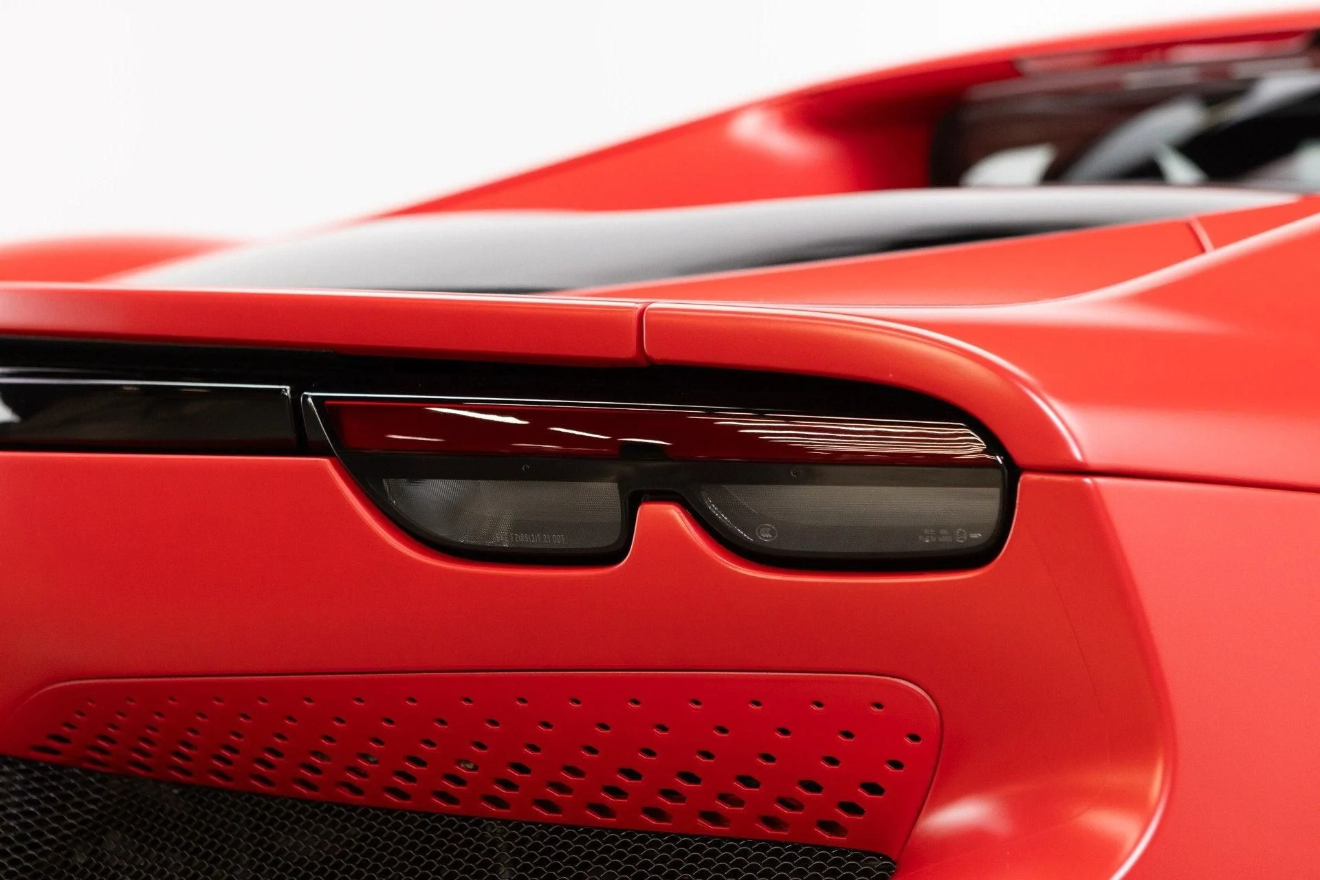 mph034_3189022498_Used_2024_Ferrari_296_GTB_1777367537_00ace50236