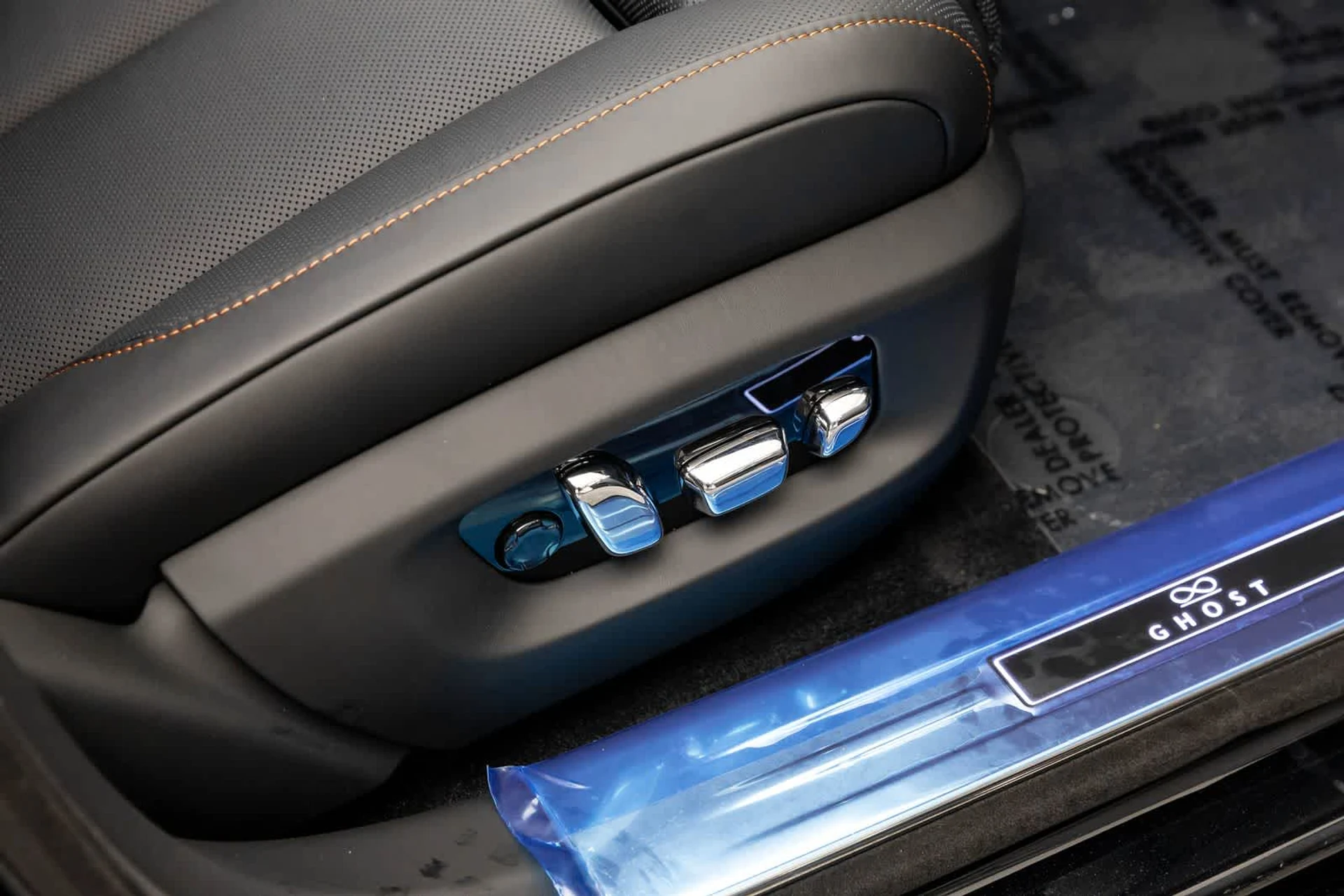 mph034_3196359088_35_813fac2e7e