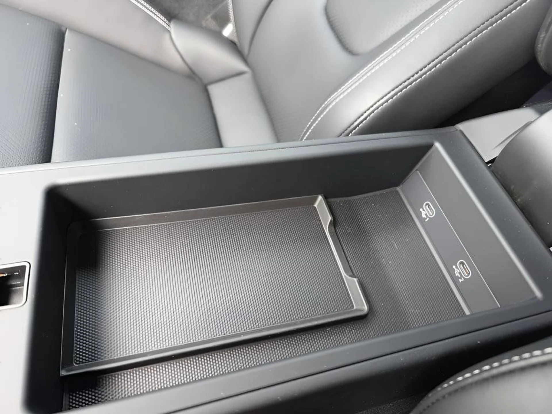 mph034_3204043803_3e335a40b112479689cc0416f2e4f054_1a22c6bc71