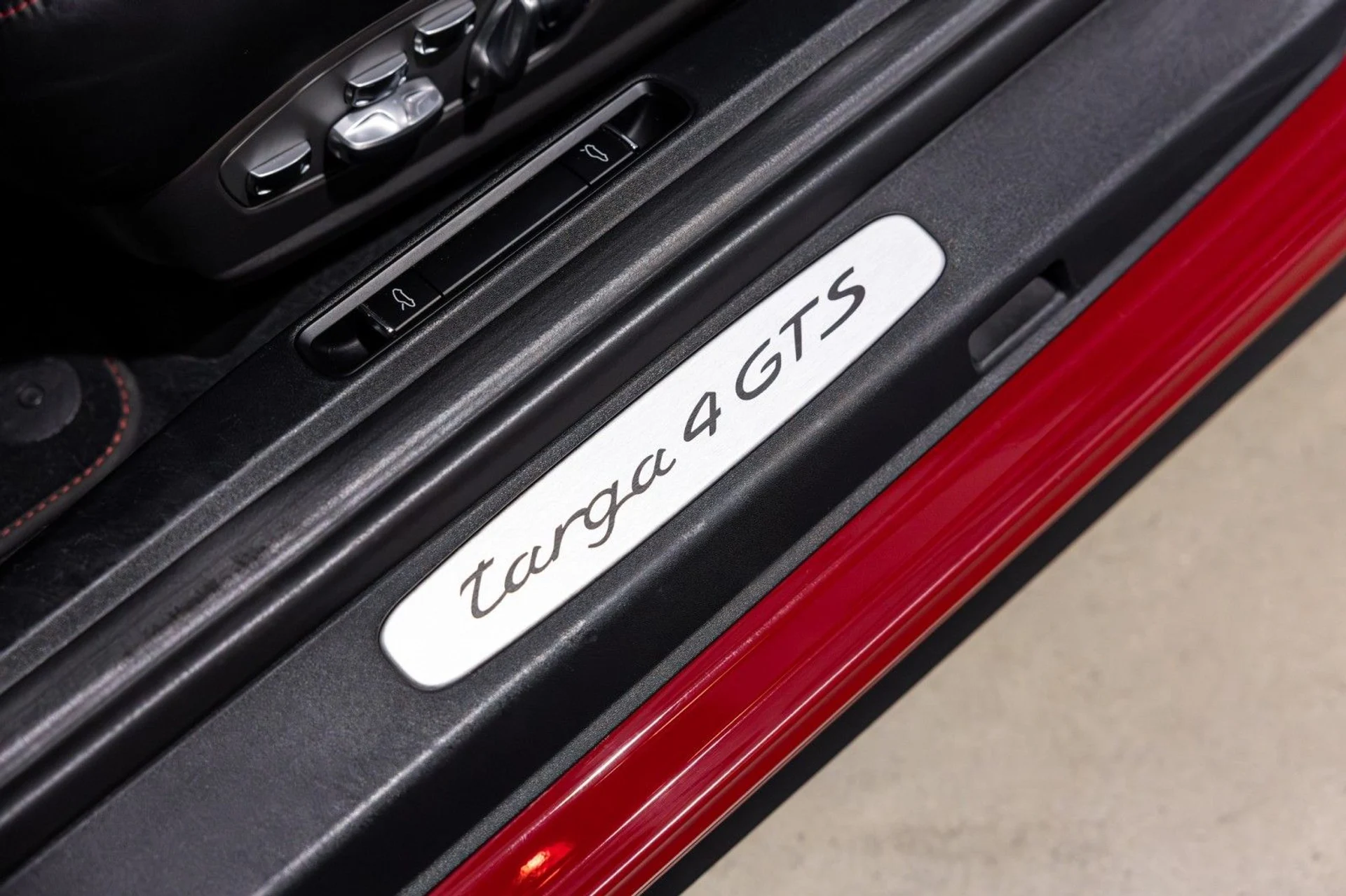 mph034_3209866297_iw_ea16aac135