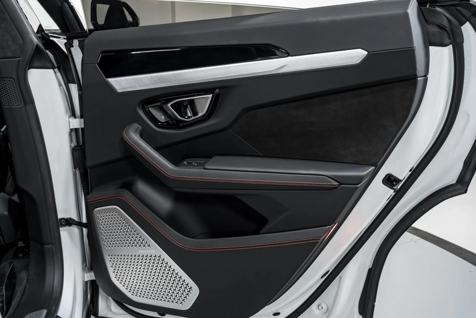 mph034_3210862527_edb7315180b4ff52106ec28403df014fx_1aca435dc6