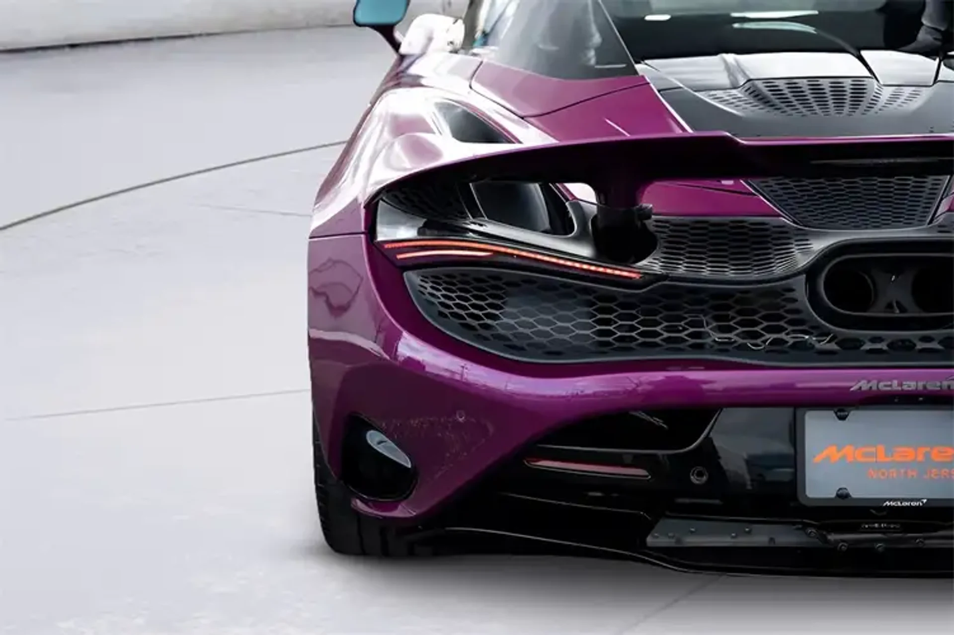 mph034_3216095388_vm_P_Mt_WJ_67_Z4ix_X2_U_med_9aa3254793