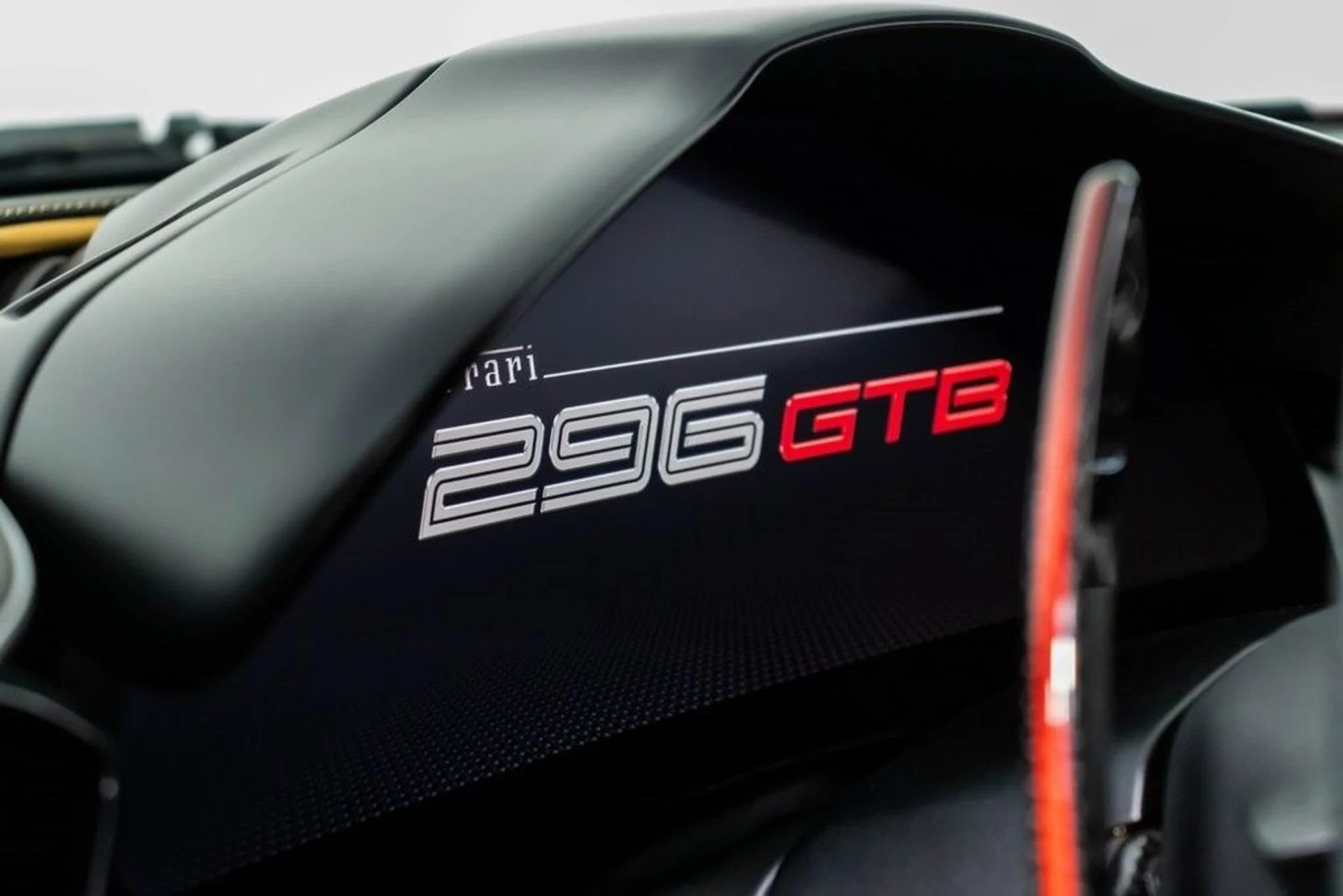 mph034_3225893197_f82e4d15a6458fc606800dfd3fc90af2x_48f5d2f426