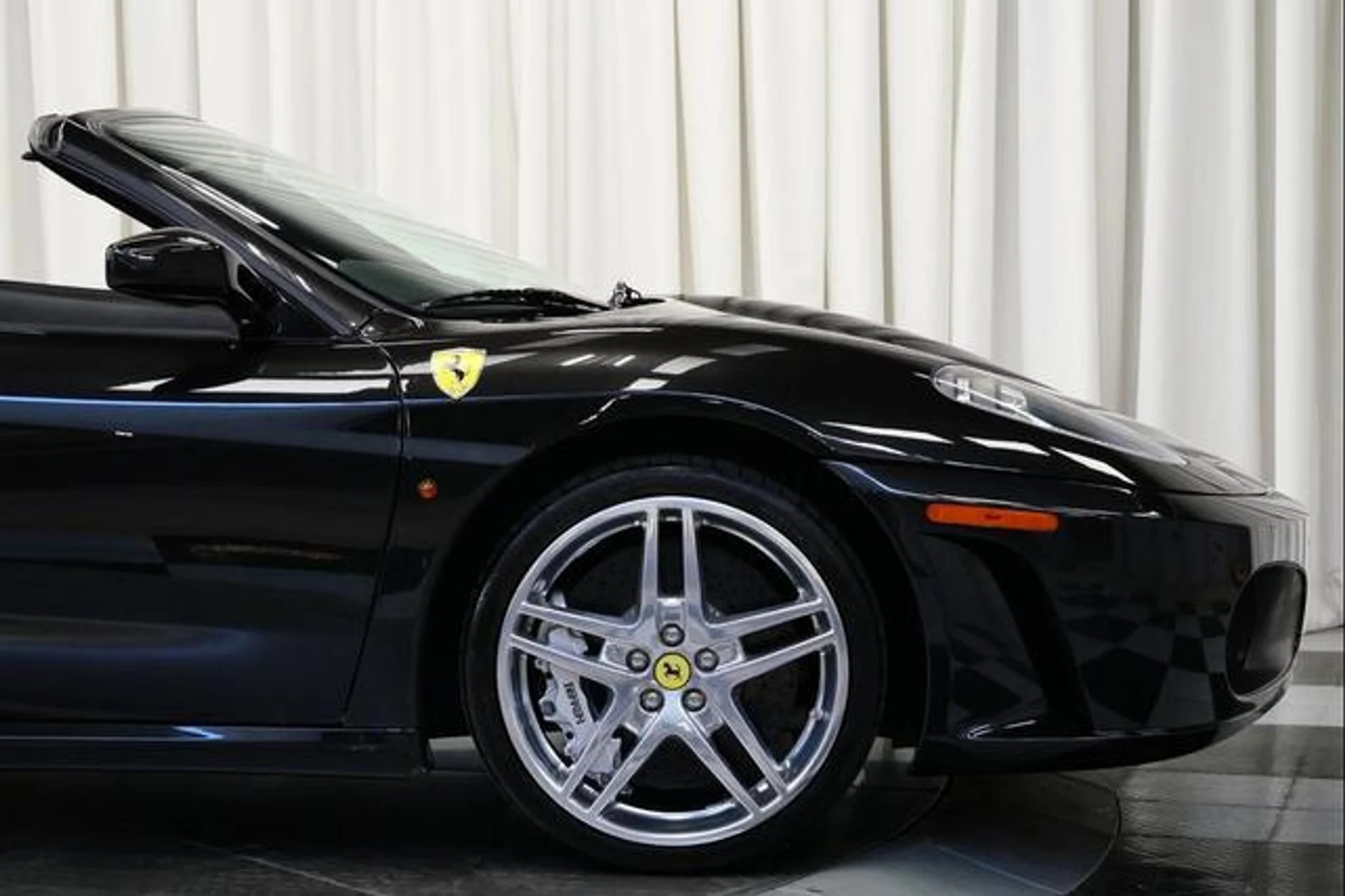 mph034_3247294941_Net_ZRK_4_EW_Dhlp_NNMBI_Gc_I_Ti_M_dbab8bb126