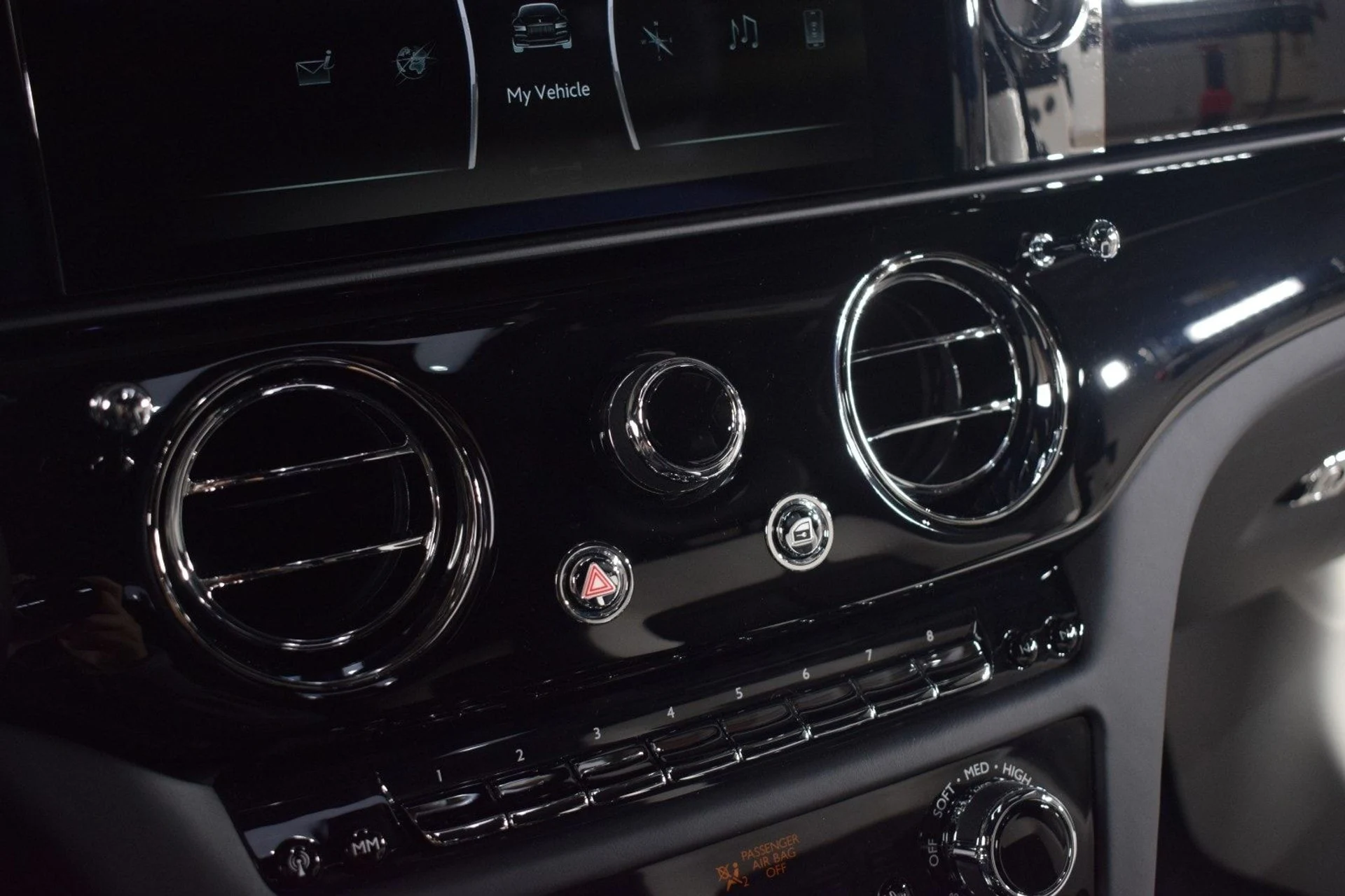 mph034_3257637465_9ac2ec0f0a2ed6149f81733e7b54cb37x_ab61991b21