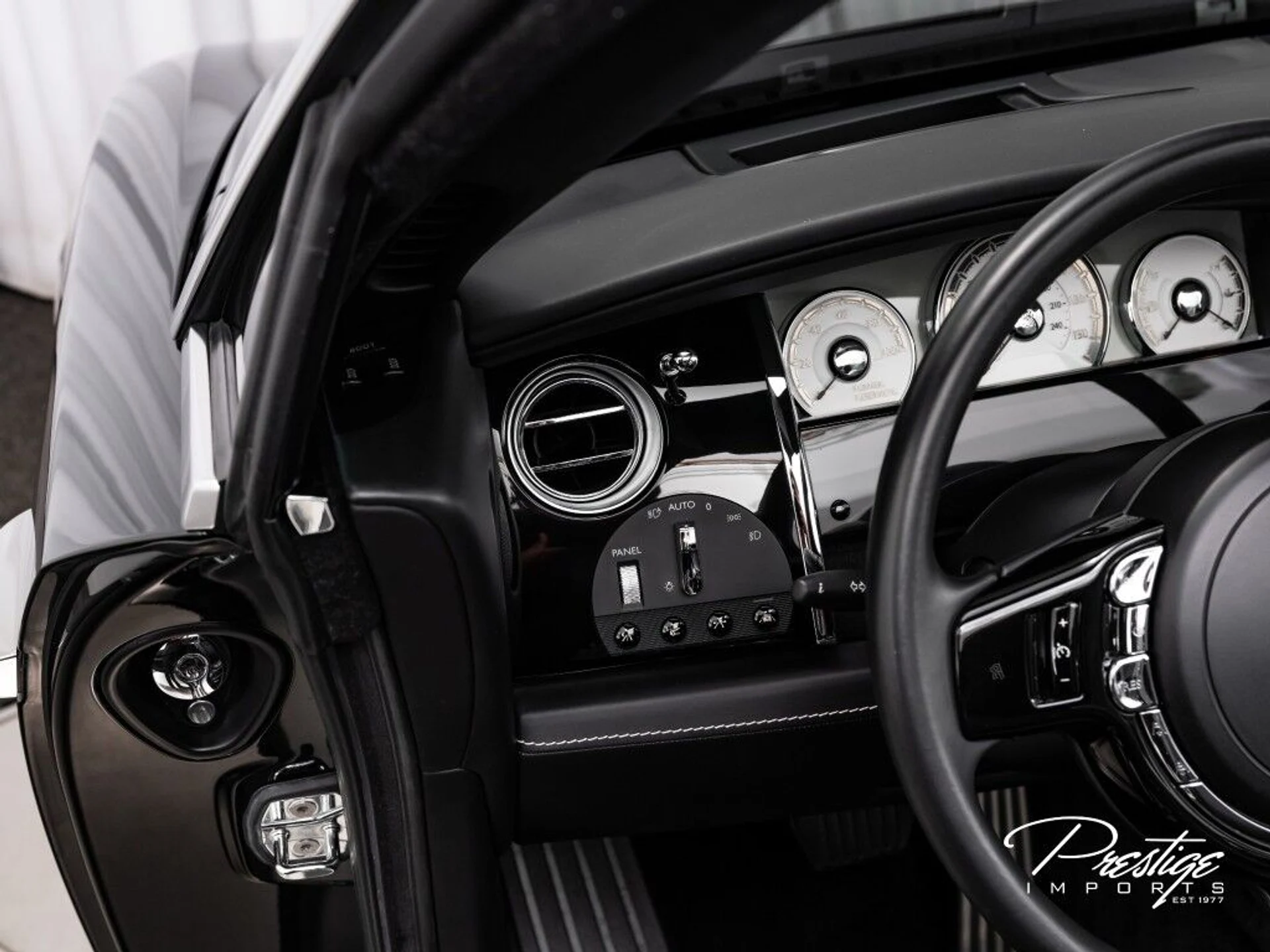 mph034_3273570641_20125e680e236bd63595ed35036354c3_9e07fdcfe1