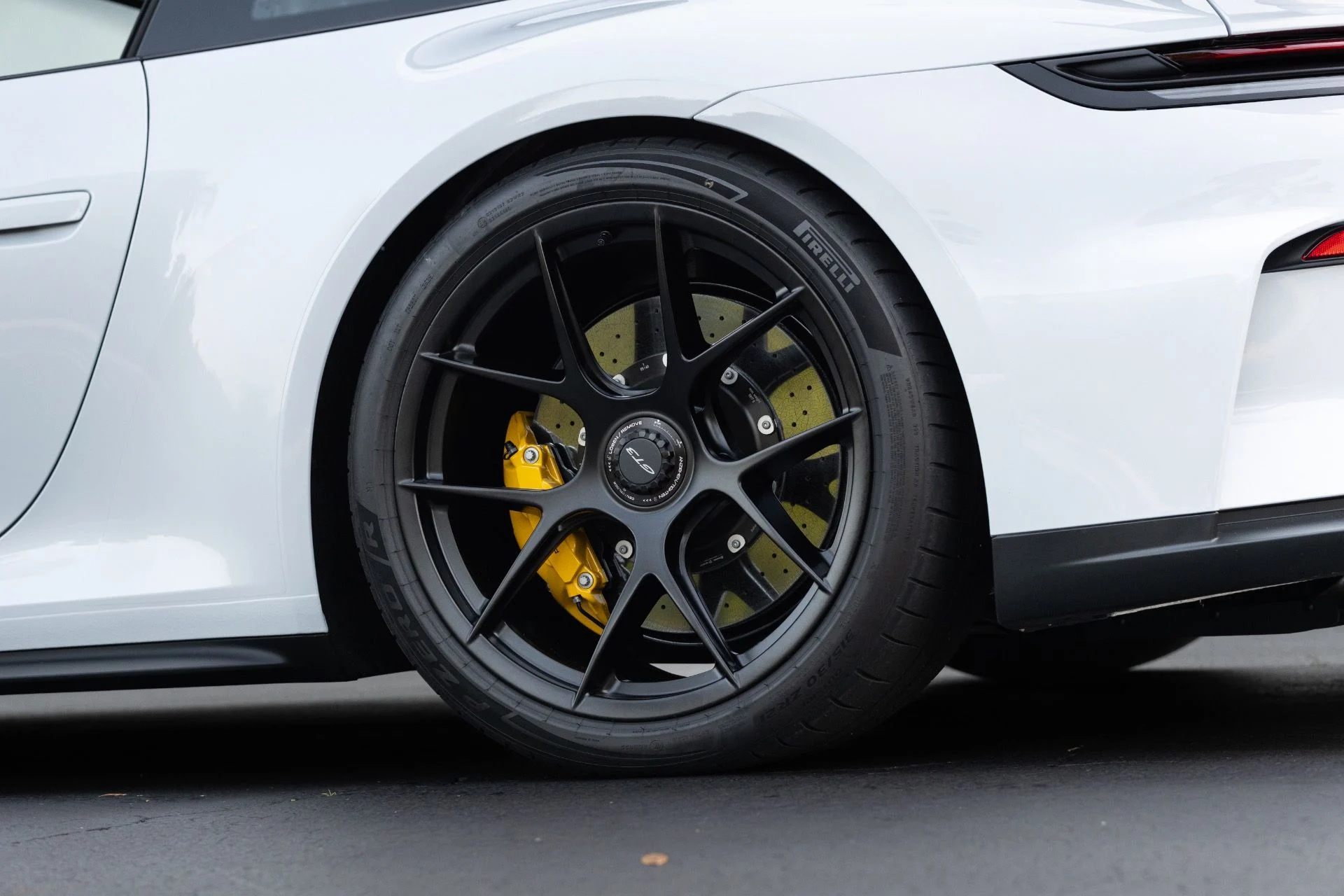 mph034_3274148272_Used_2026_Porsche_911_GT_3_1767740185_872a7d5d20