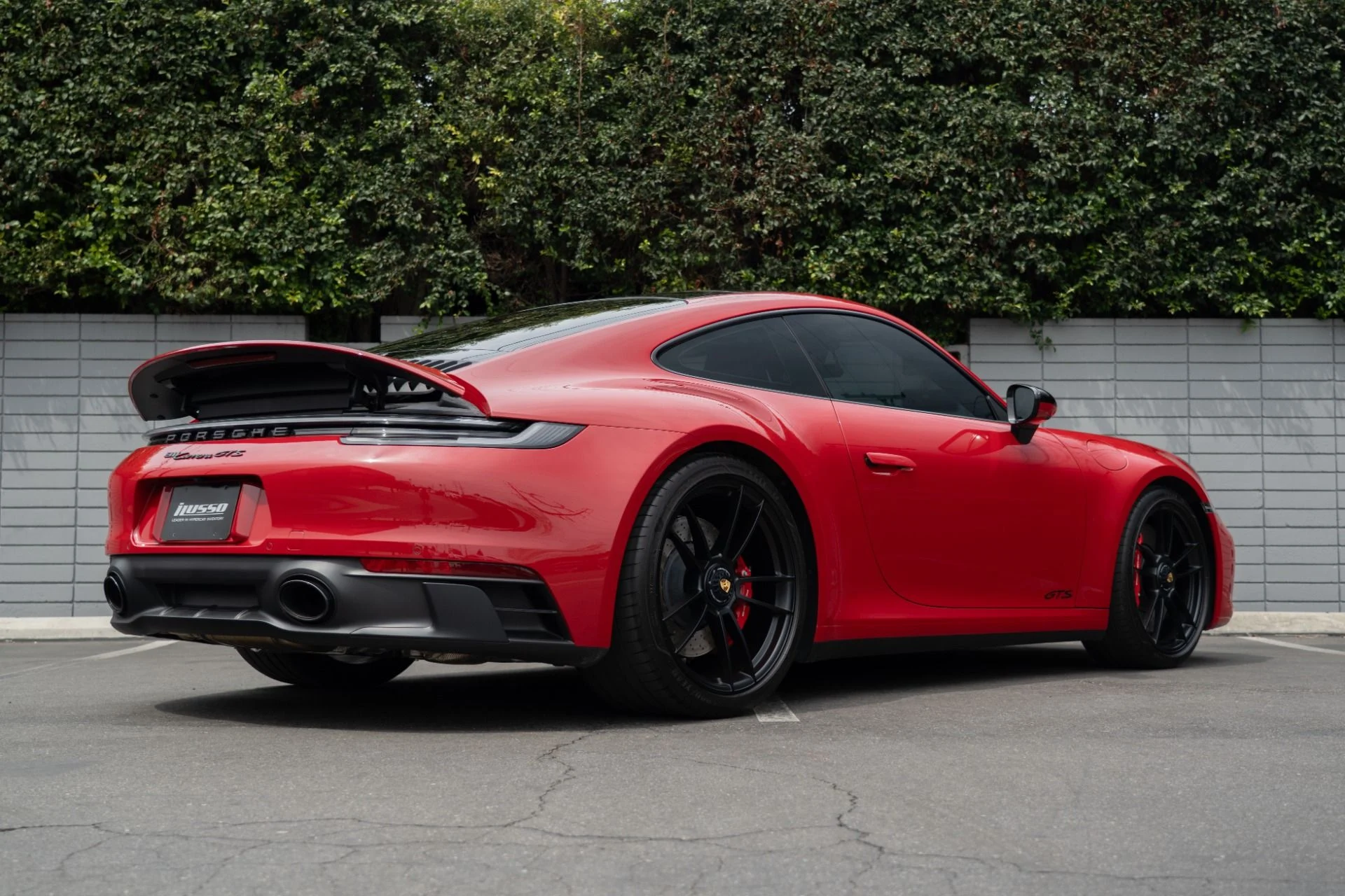 mph034_3277806494_Used_2024_Porsche_911_Carrera_GTS_1756425318_fa59d57e52