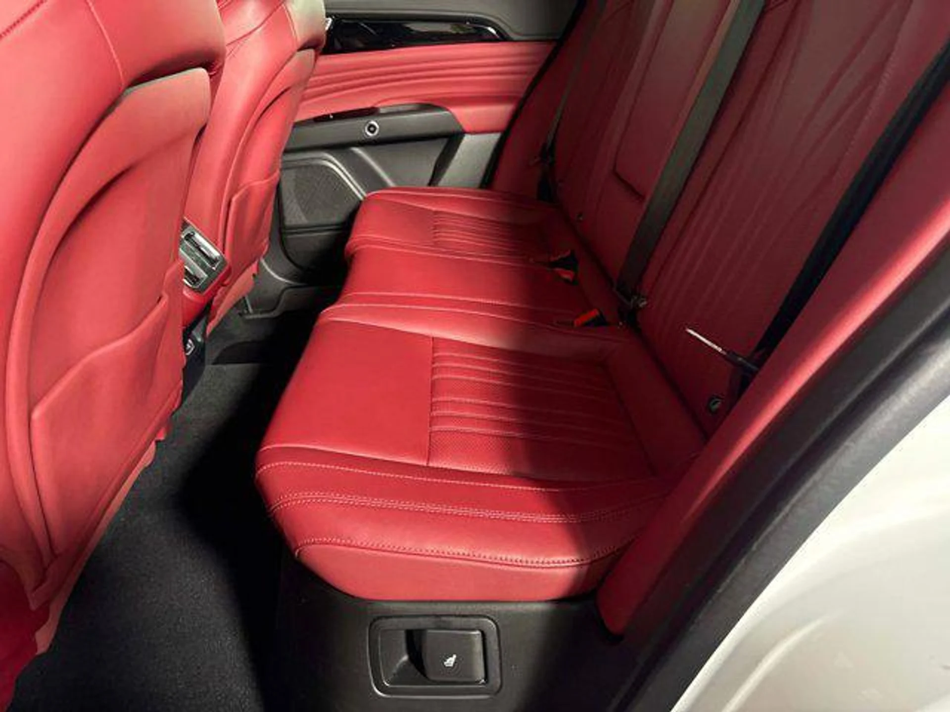 mph034_328870485_oiz8_It_Aq_Kovoo_K_p_Xt_X_Shyjyg_SI_57f9285c41