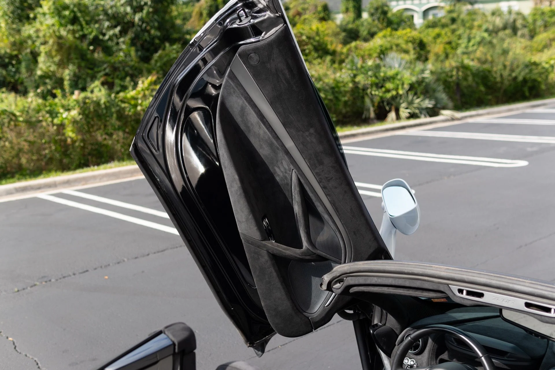 mph034_3291233575_Used_2020_Mc_Laren_720_S_Spider_Performance_1767737574_690a972e58