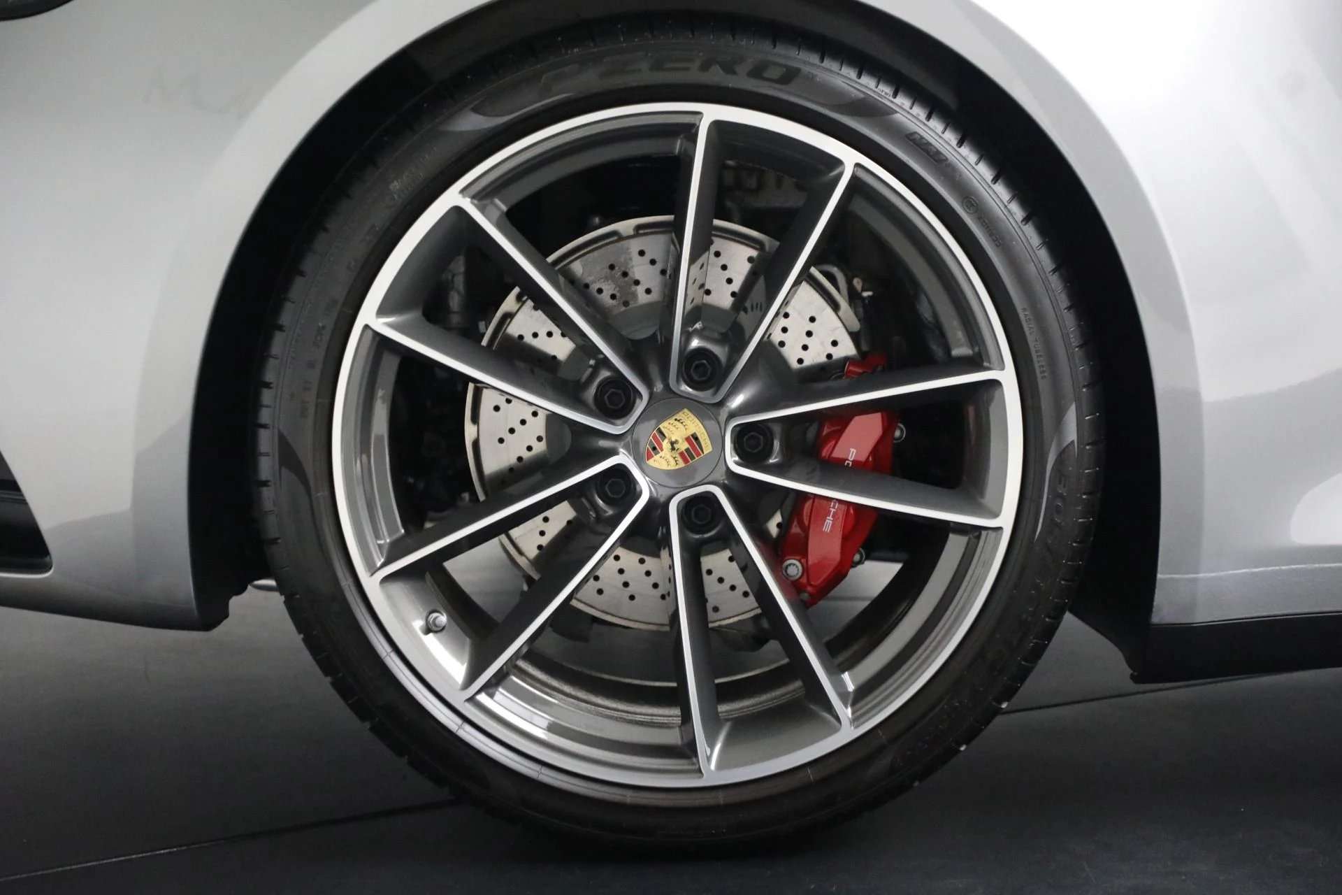 mph034_3295966526_Used_2024_Porsche_911_Targa_4_S_416561112a