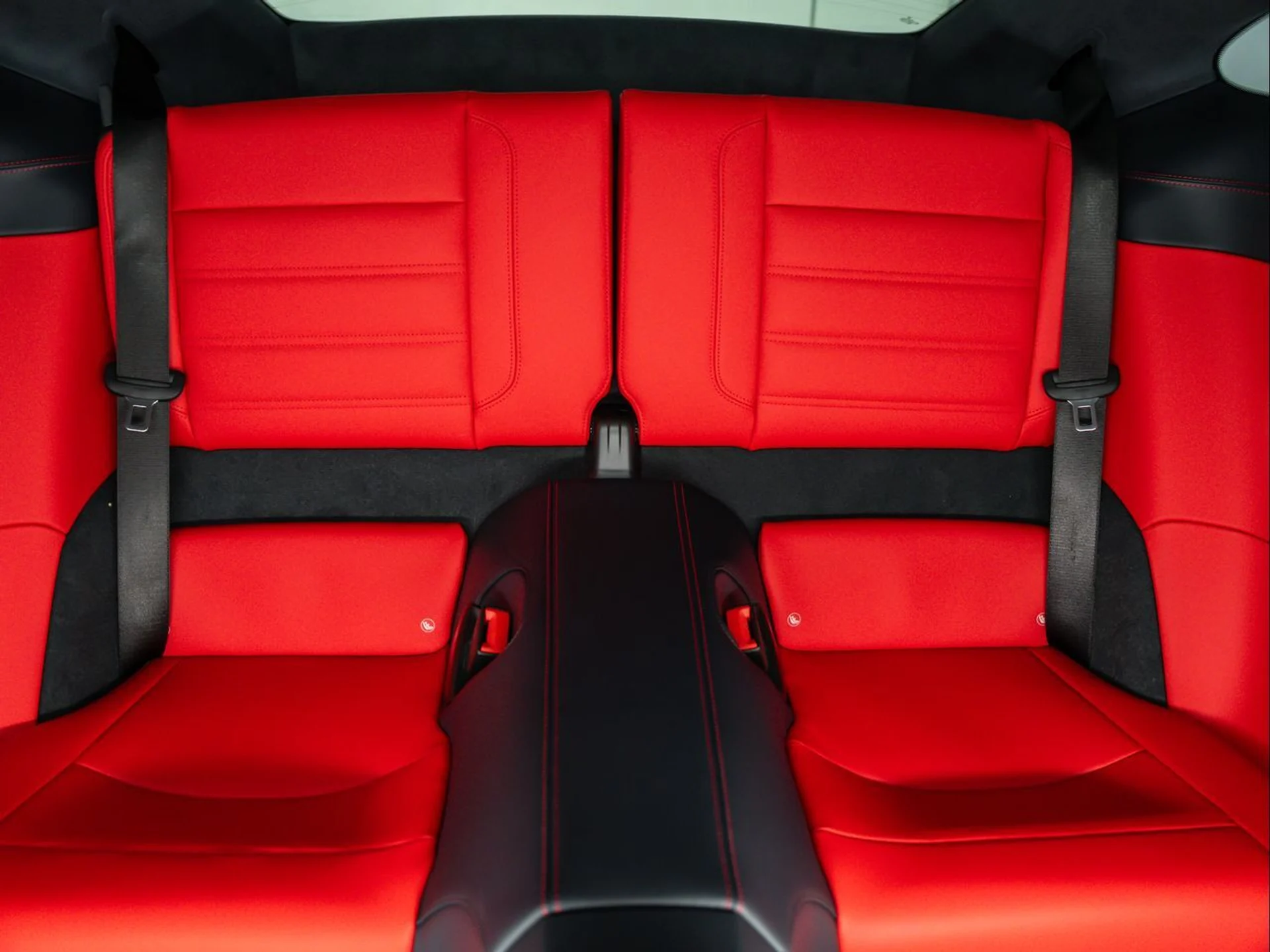 mph034_330060846_9ee90a7b32287fd98d7e289f64cbe8f7_bf622de079