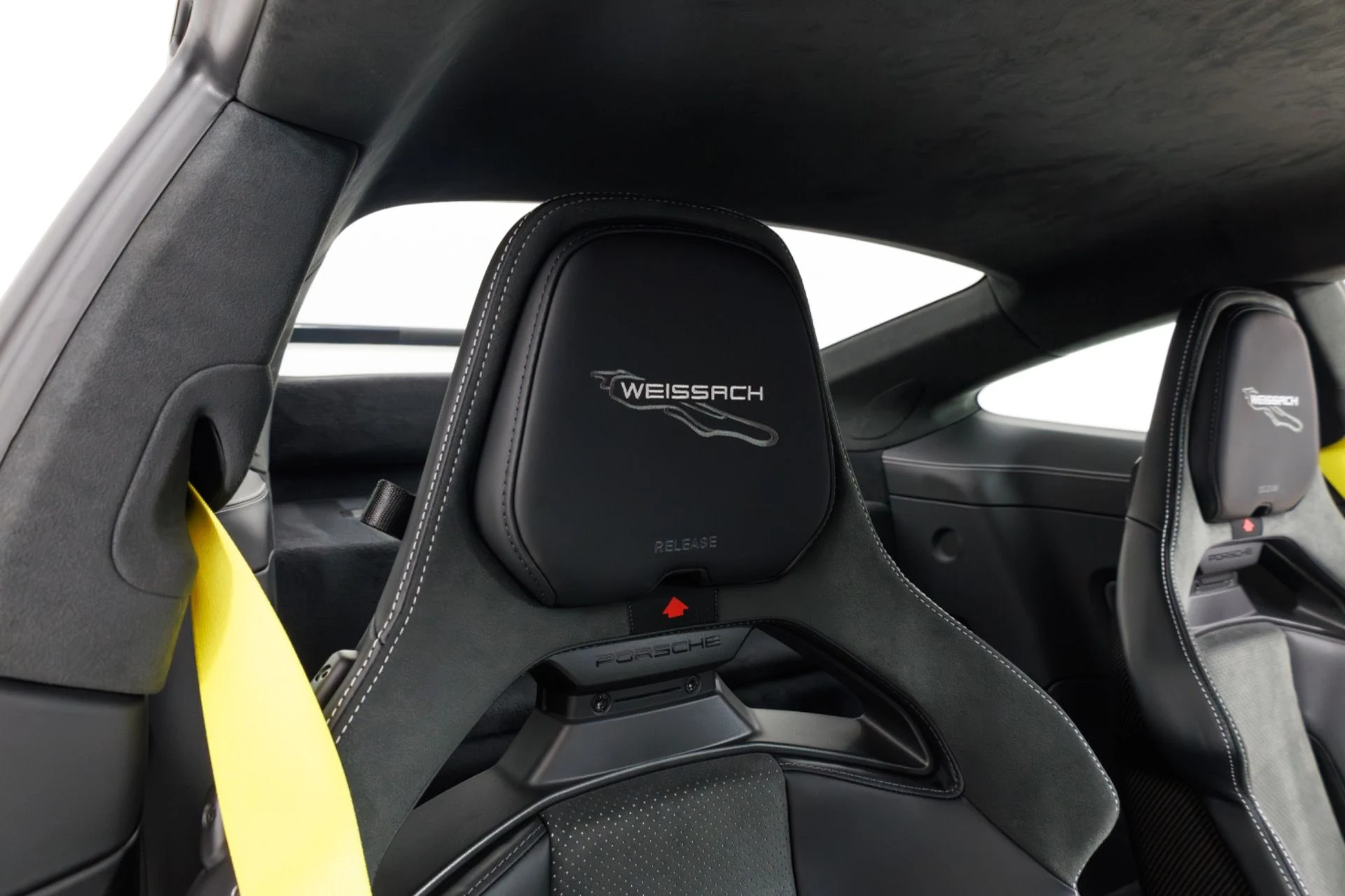 mph034_3302620663_Used_2026_Porsche_911_GT_3_1771608765_10ec723e64