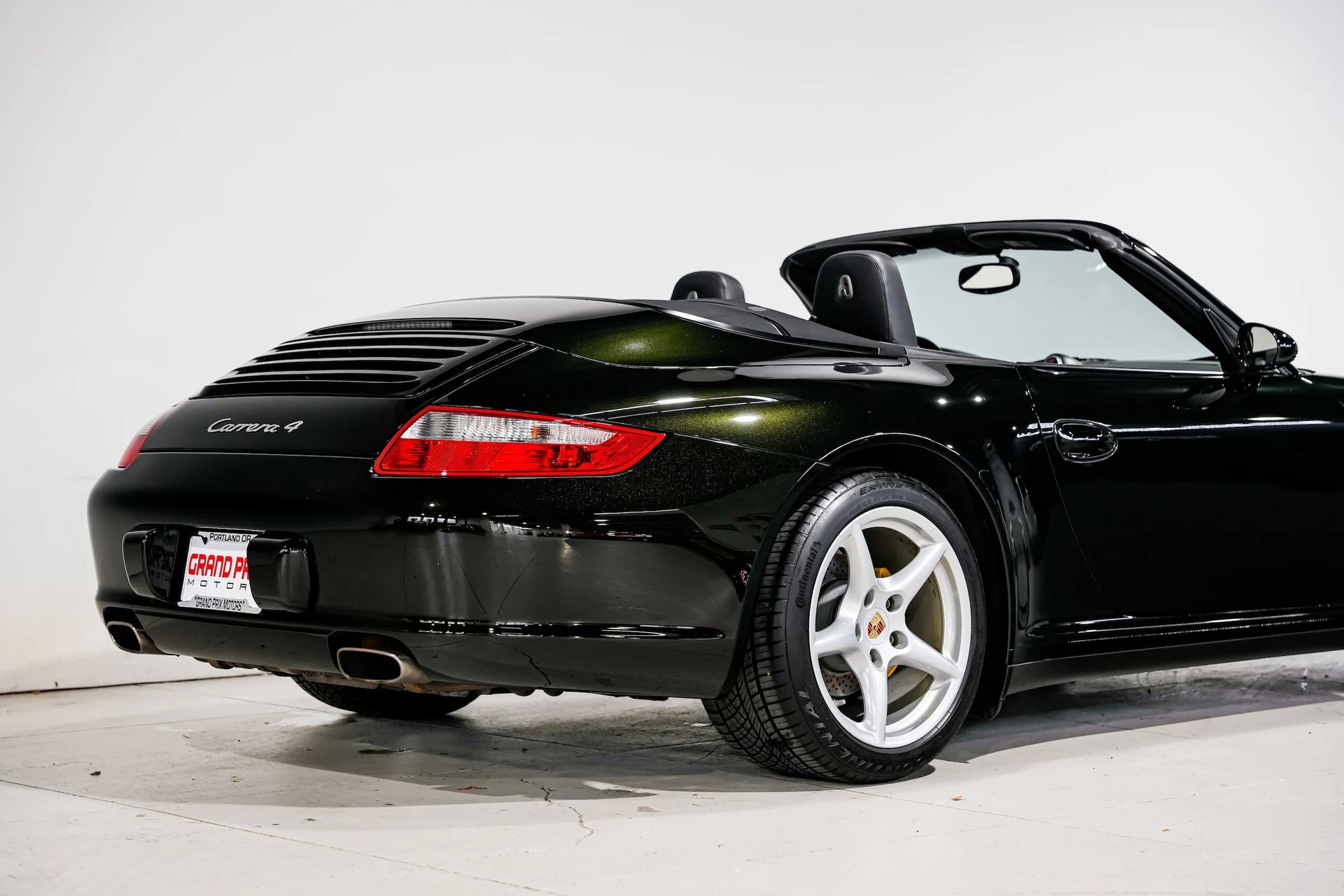 mph034_3305975956_9e3b6b1978abae64734b3fcfe6259ba2x_1f142e5113