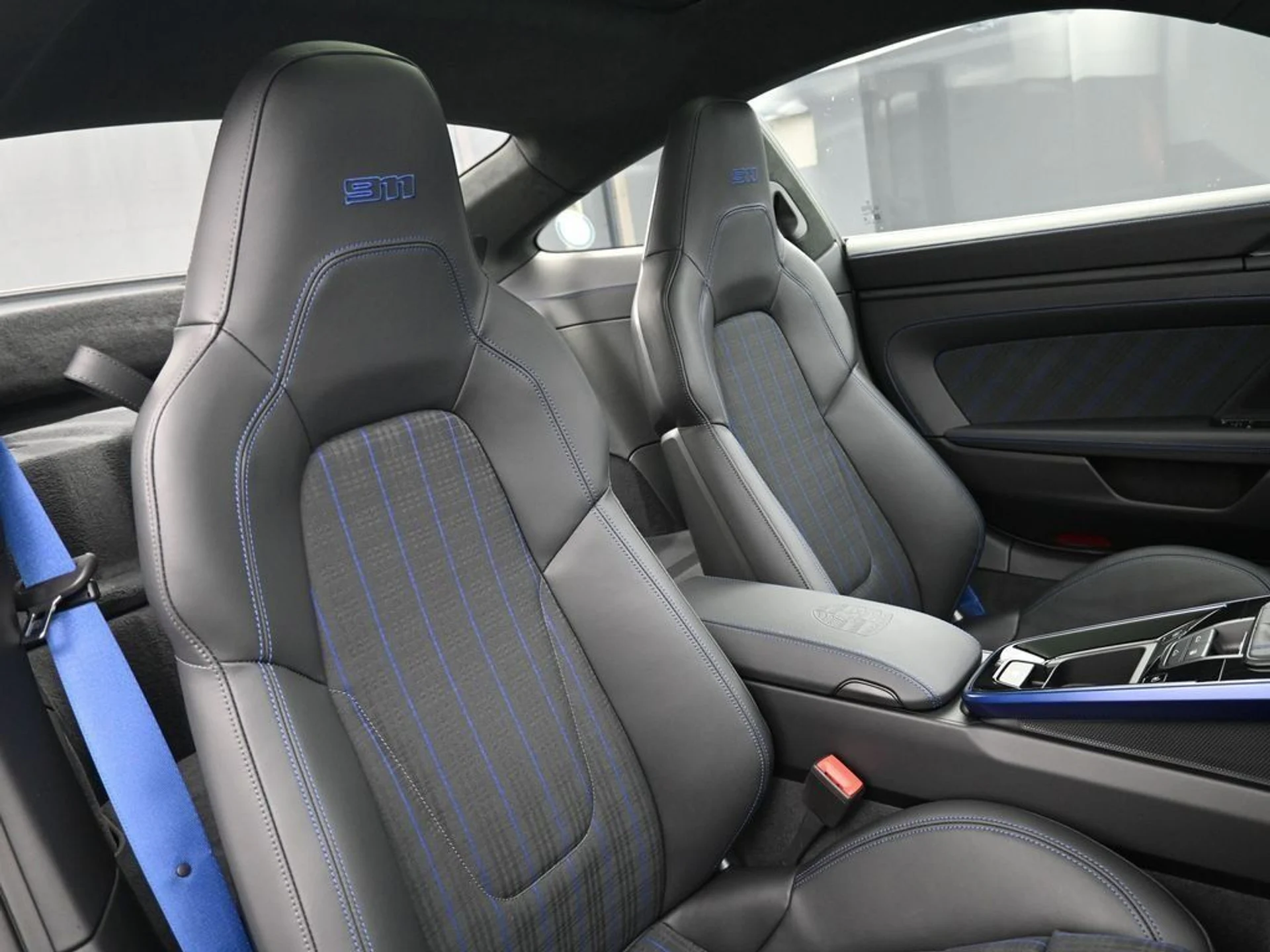 mph034_3318741790_20513af3eec66595150ca68a021c0be0_54585a16b2