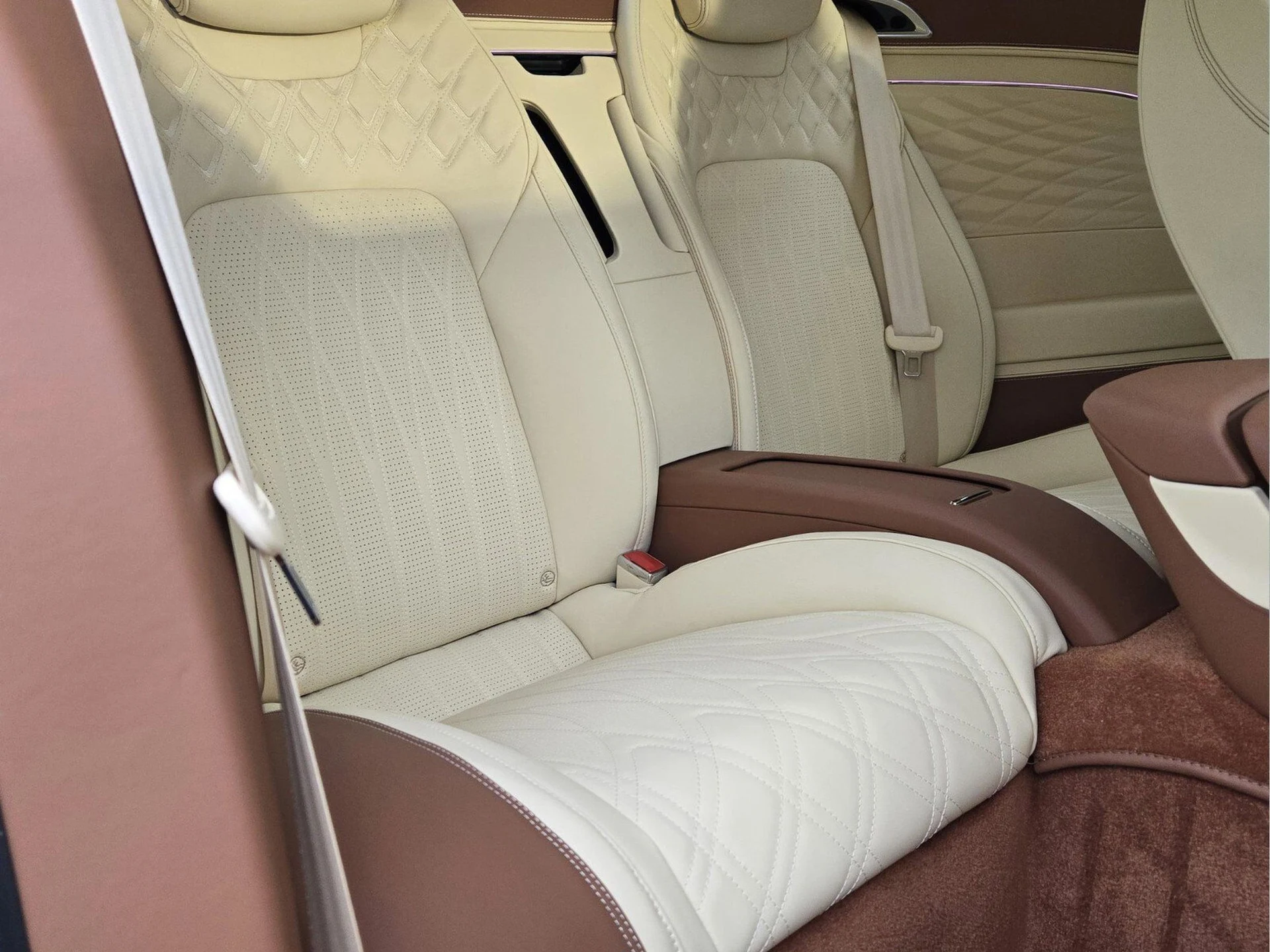 mph034_3324321718_47cd999c15a699aeabf9e4a7c9df746ax_074f66a774