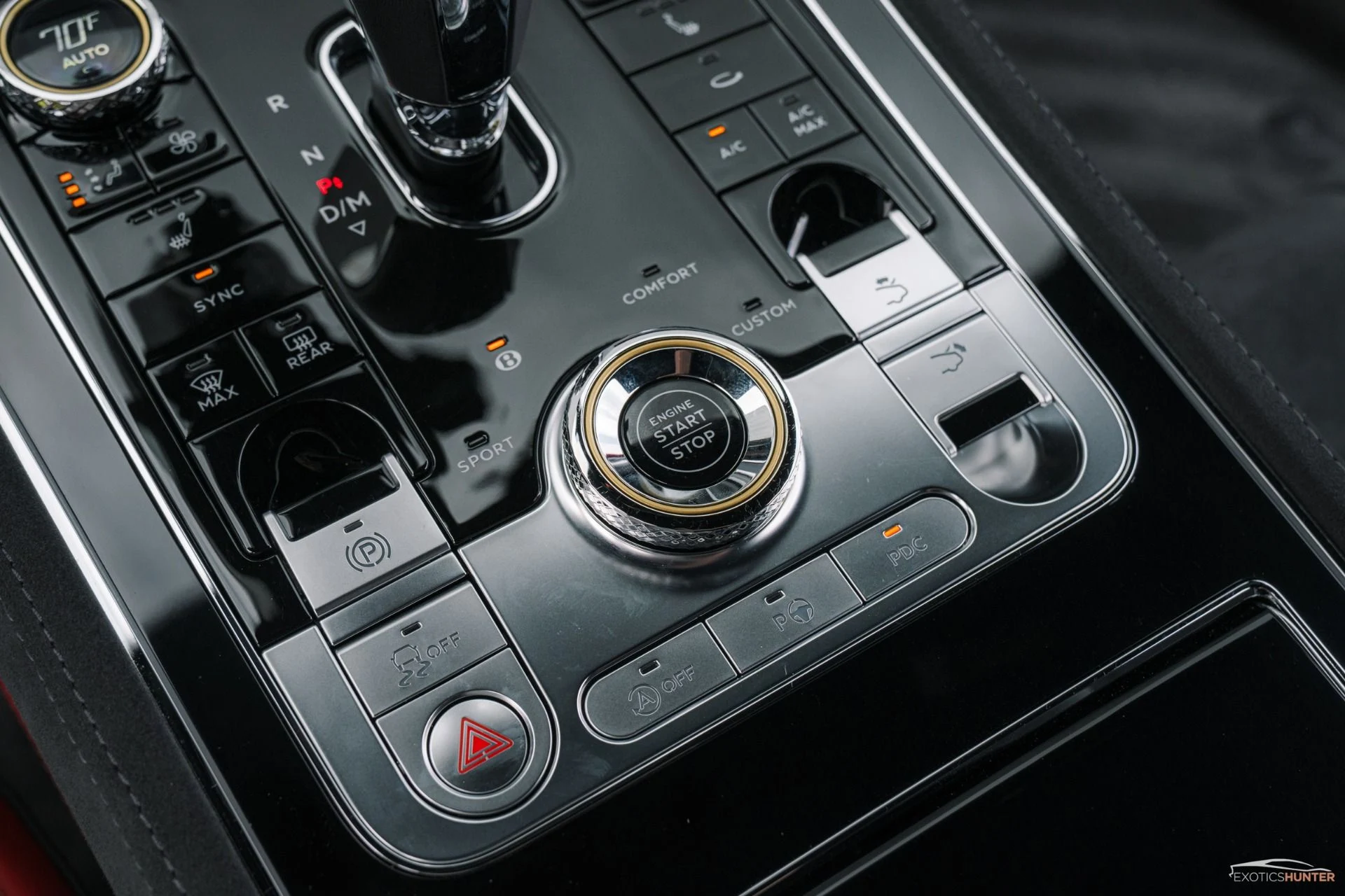 mph034_3328966766_Used_2022_Bentley_Continental_GT_Speed_in_Camrian_Grey_w_Factory_Carbon_Kit_Rotating_Display_1762295522_e091d2c17d