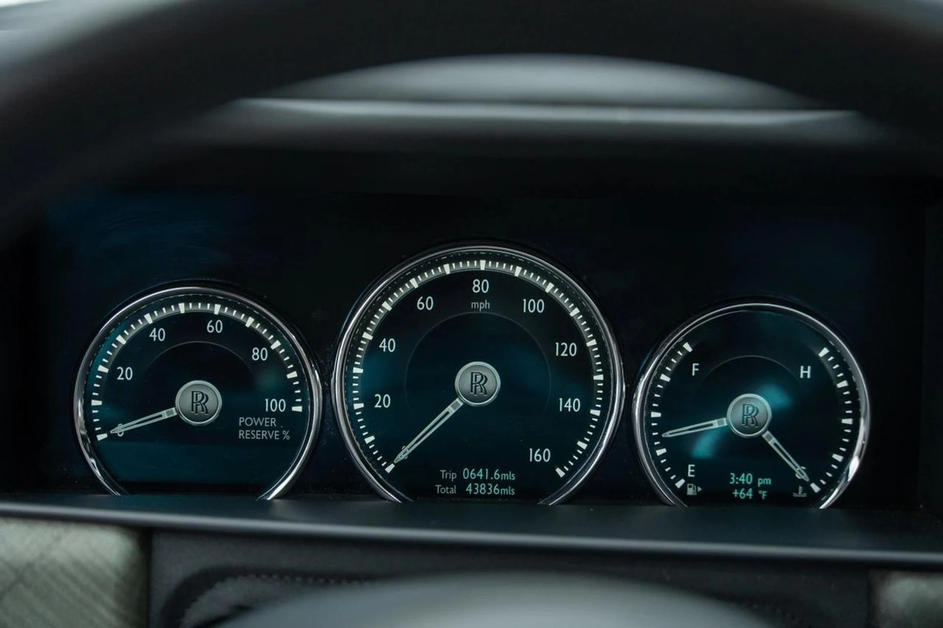 mph034_3332595683_8439fd70abc42ef51bd7e285db479c5f_75ccf3fdf0