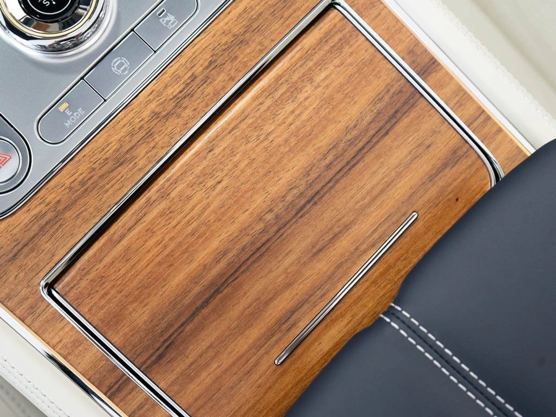 mph034_3353542461_188dd15bc8598aa8156cabbd8e93e1fc_b5867116d2