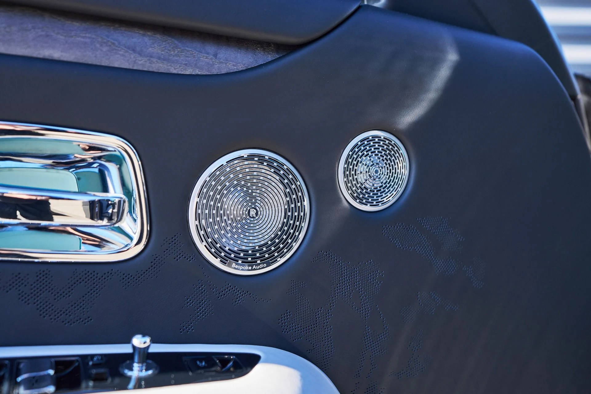 mph034_3395436561_Used_2025_Rolls_Royce_Ghost_Base_1765592199_72e9687af0