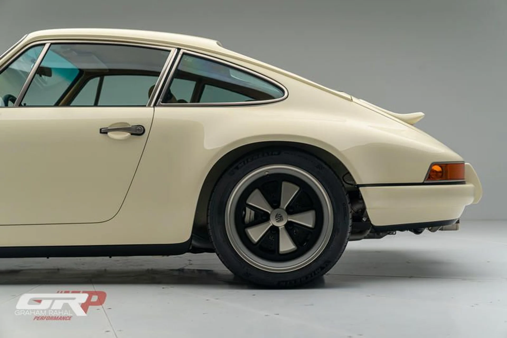 mph034_3398541911_7_D0089_F9_B8_C4_4943_9626_7_B2604_F18_FA_7_8d965edf65